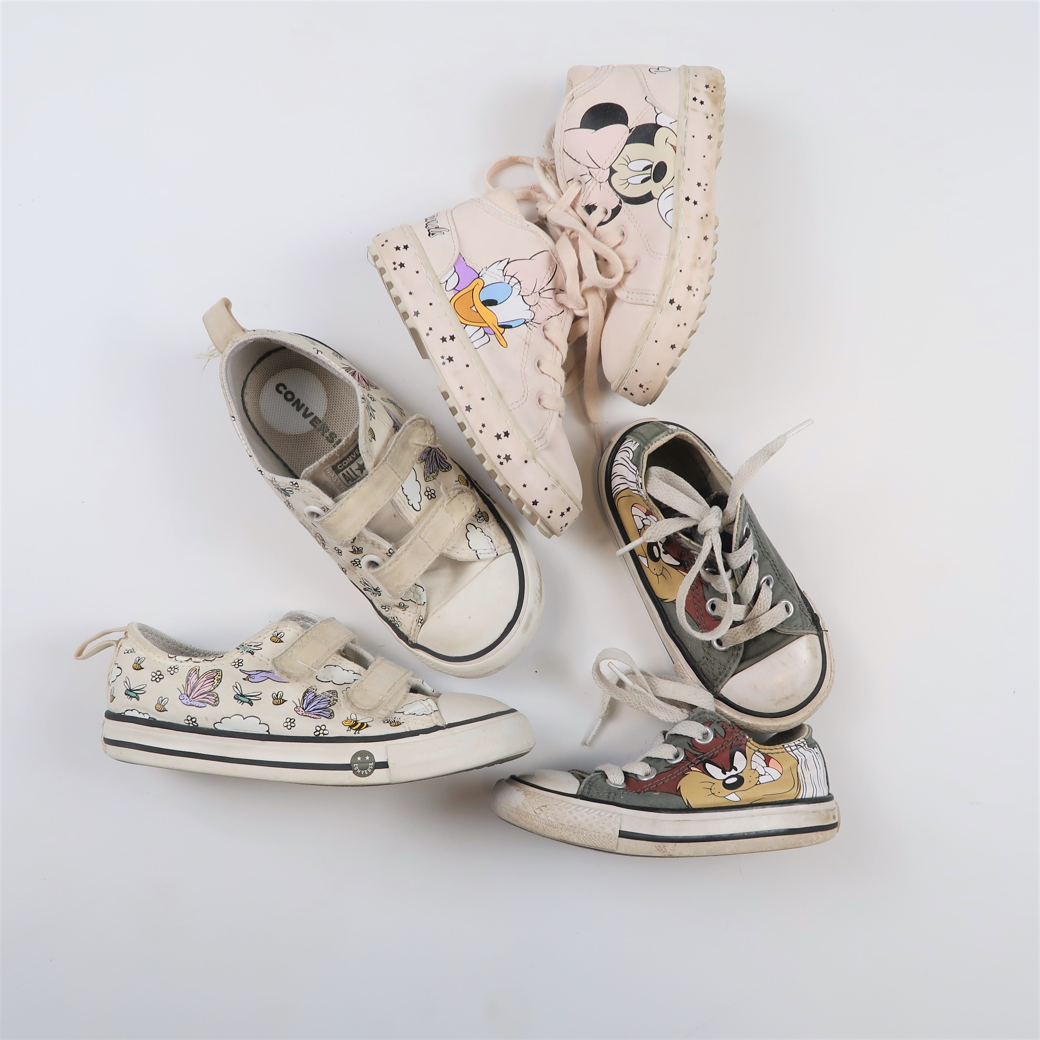 Converse infant clearance 9 velcro