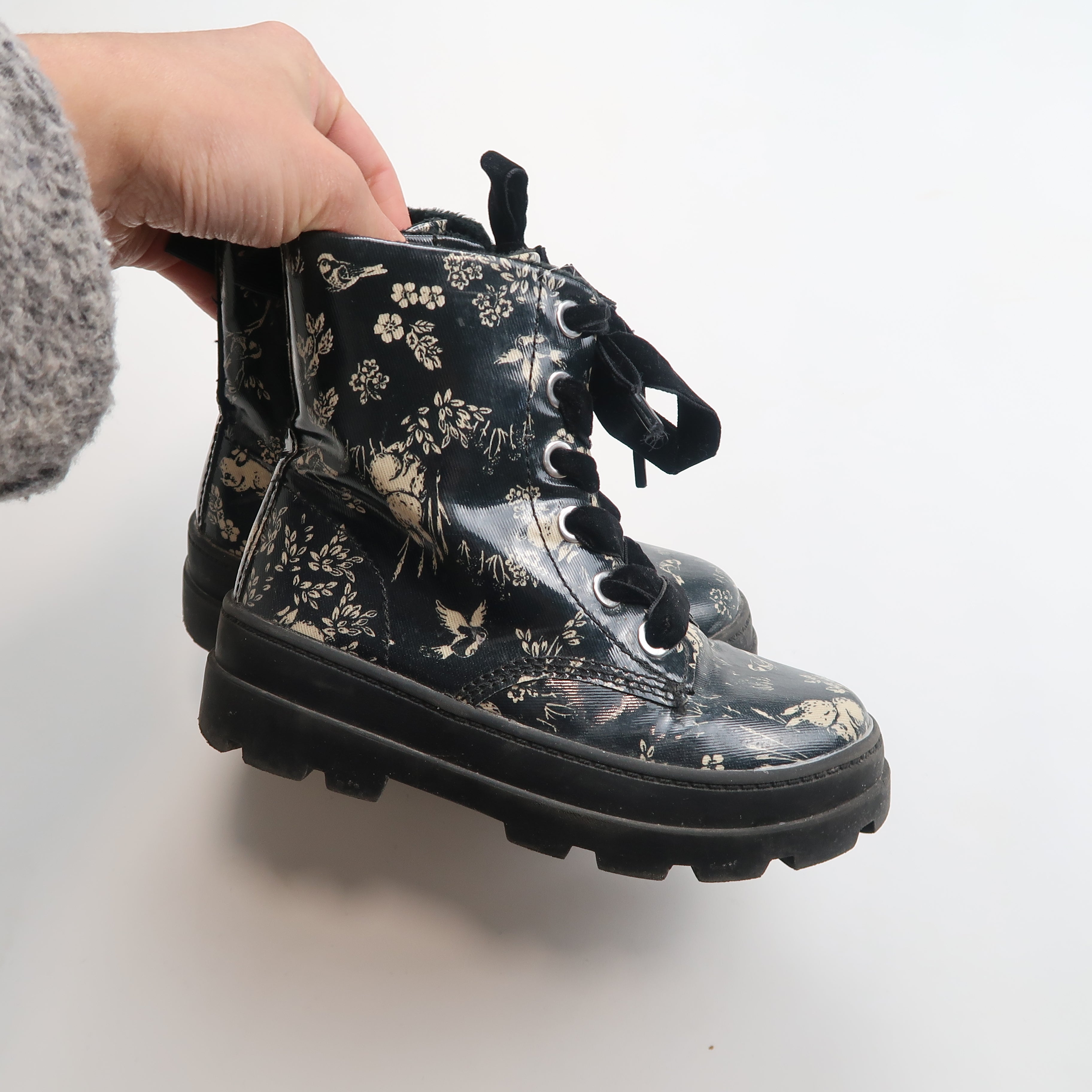 H&M - Boots (Shoes - 9.5)