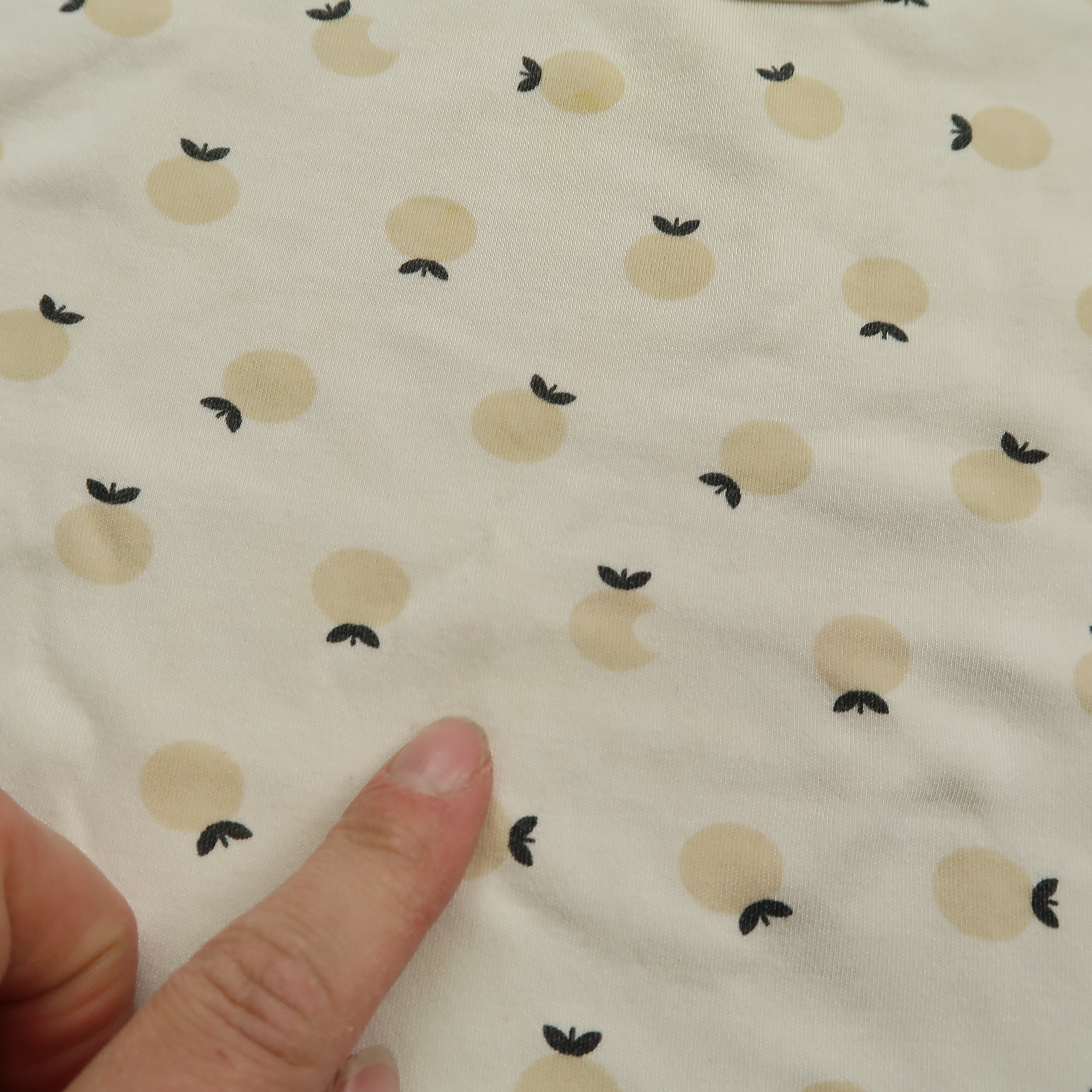 Little & Lively - T-Shirt (6-12M) *faint mark