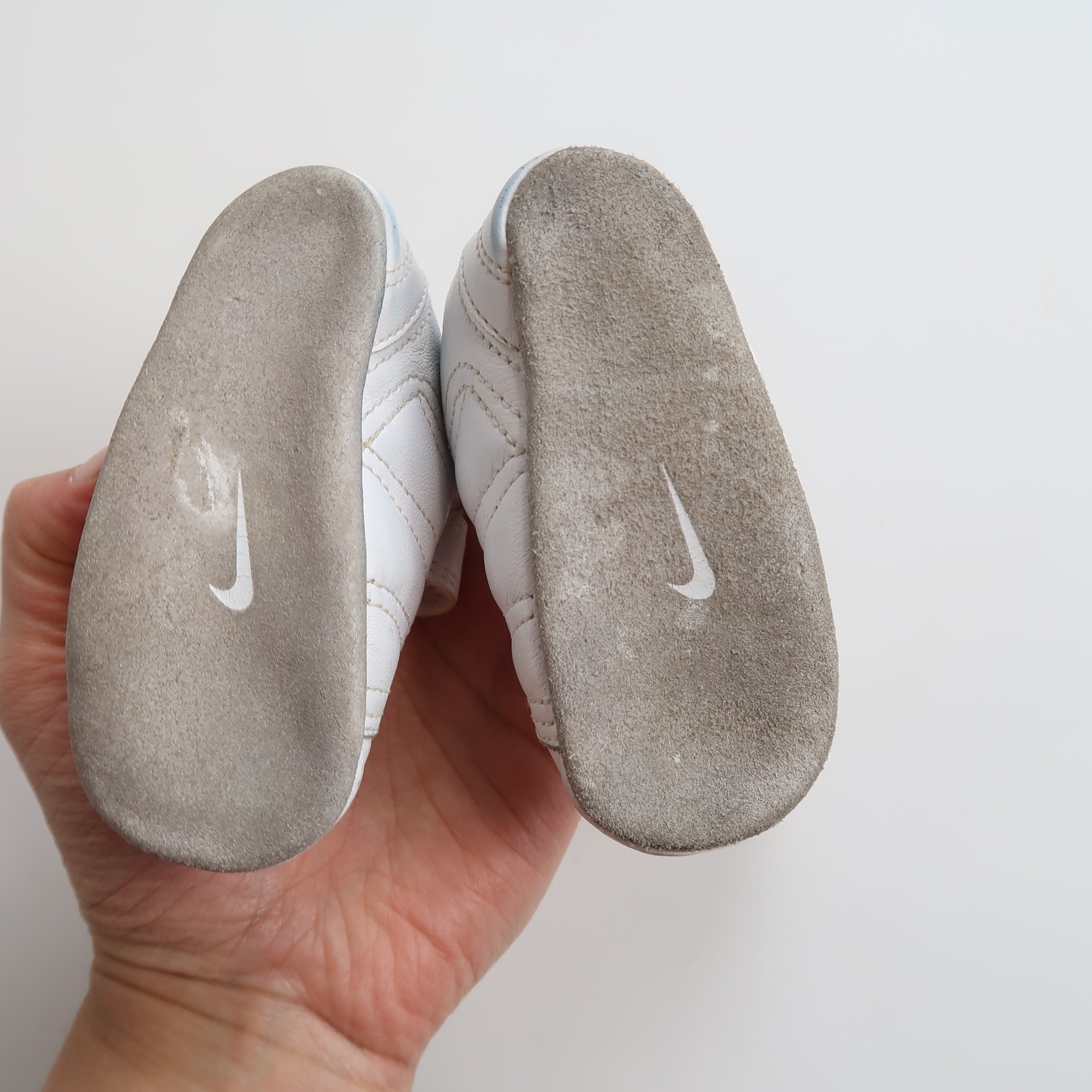 Nike - Shoes (Shoes - 2)