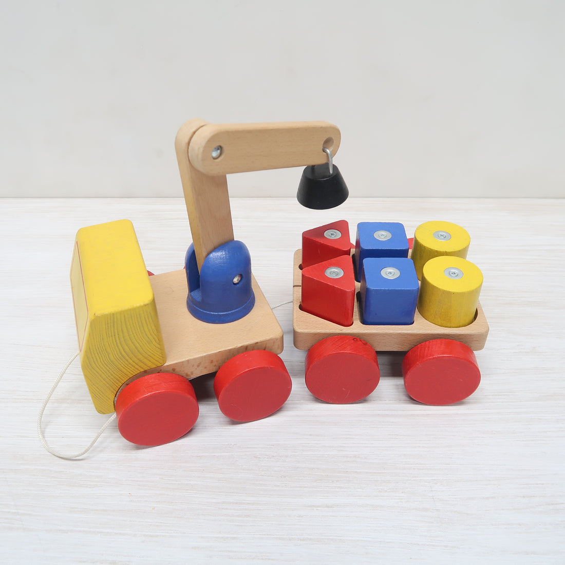 Wooden - Magnetic Crane