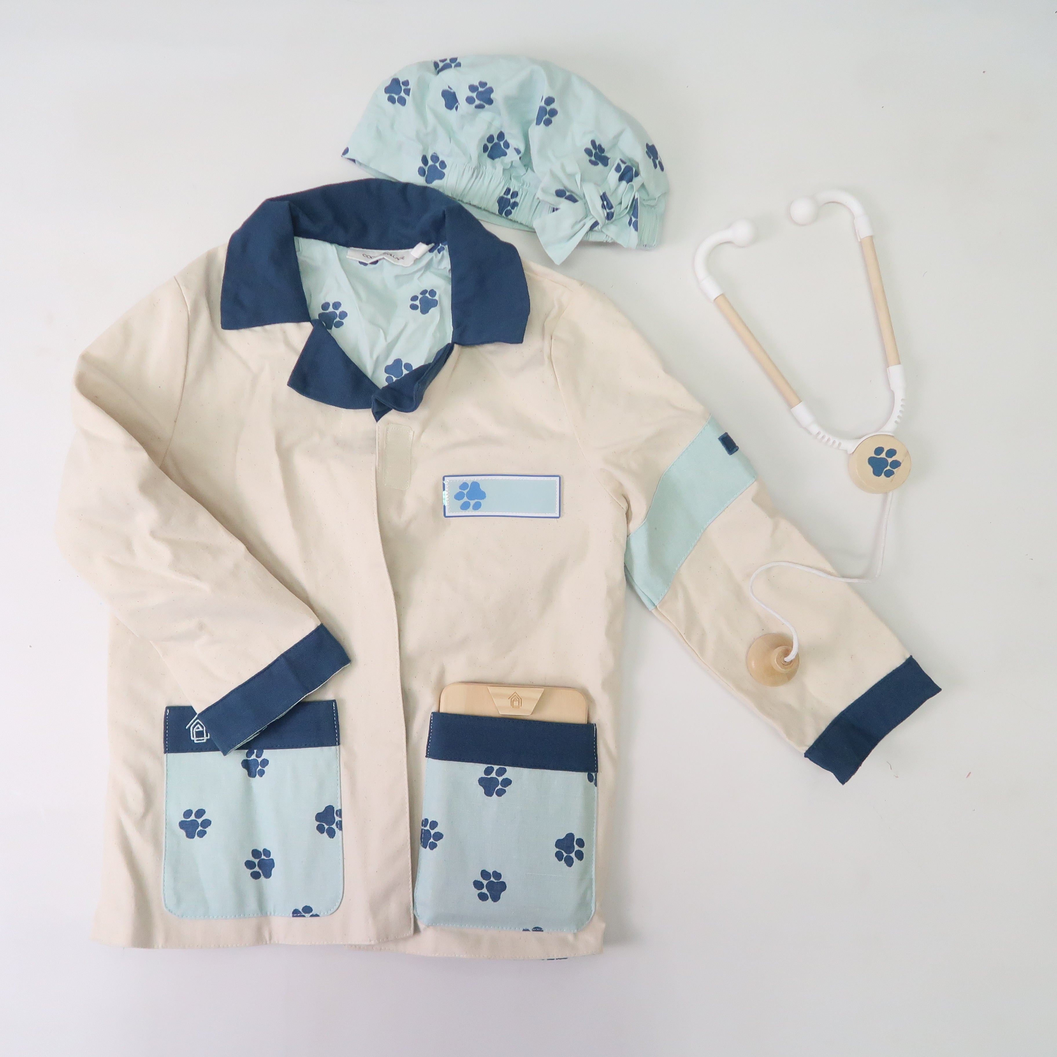 Coco Village - Veterinary Costume (4-5Y)
