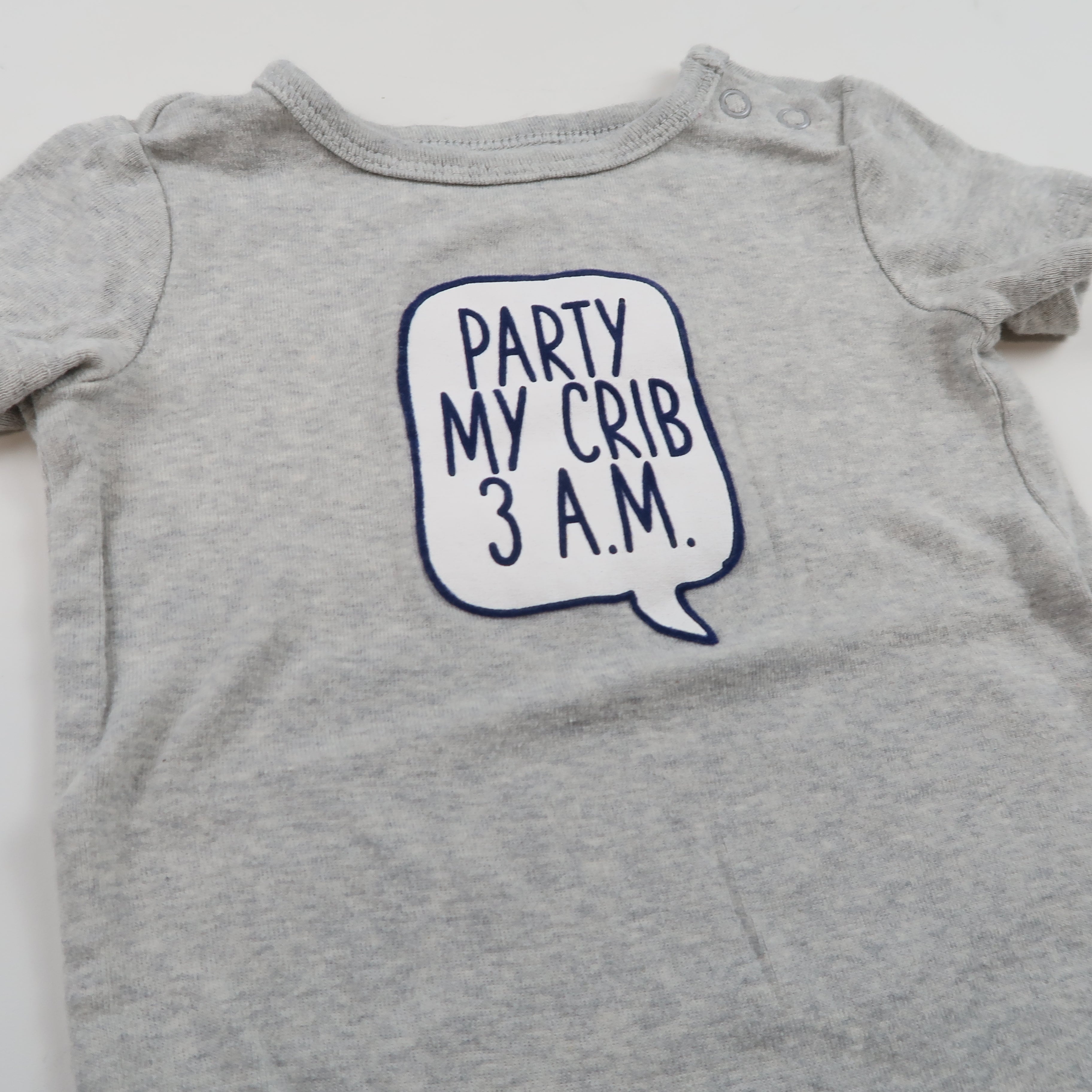 OshKosh - Onesie (12M)