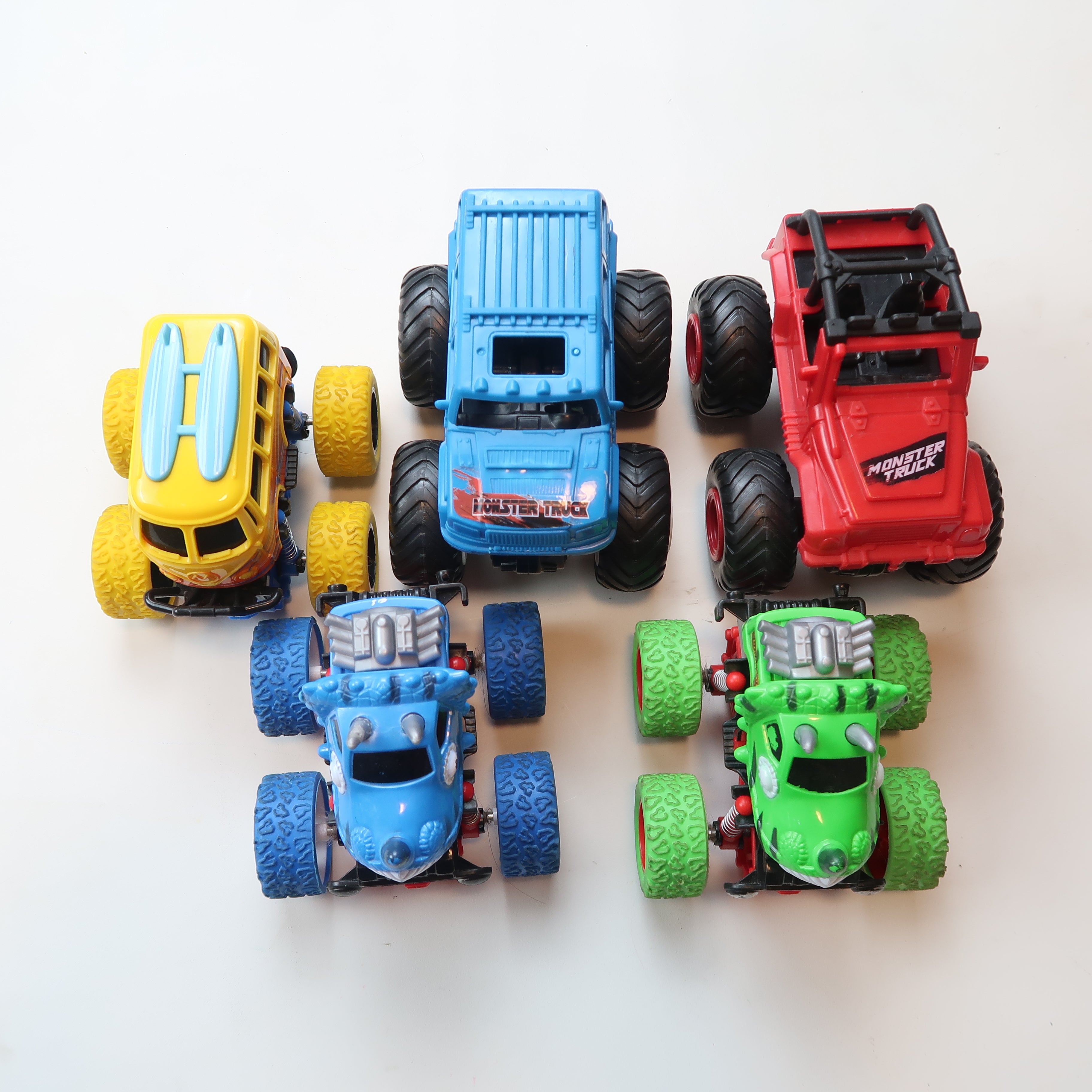 Monster Trucks - Pull Back Set (Toy)