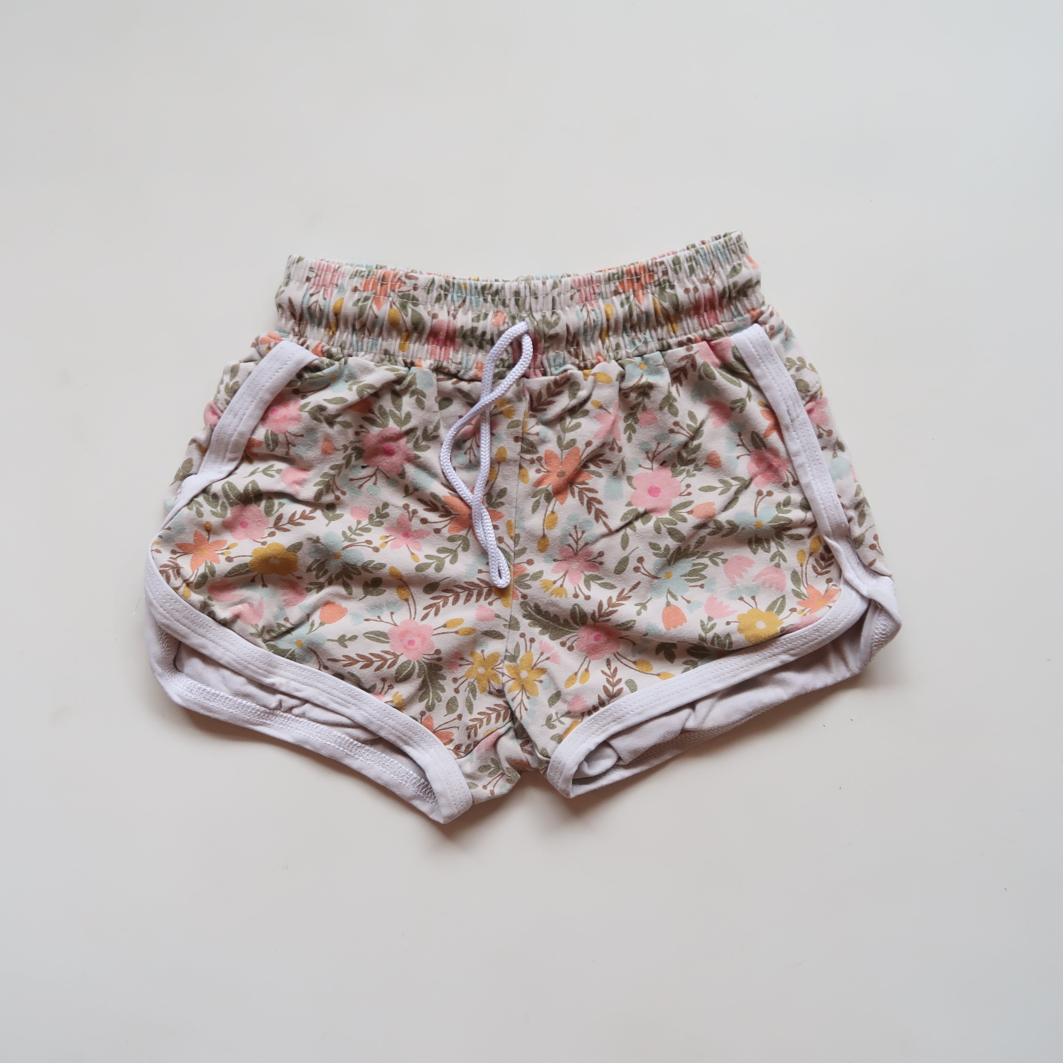 Little & Lively - Shorts (3/4Y) *gently used