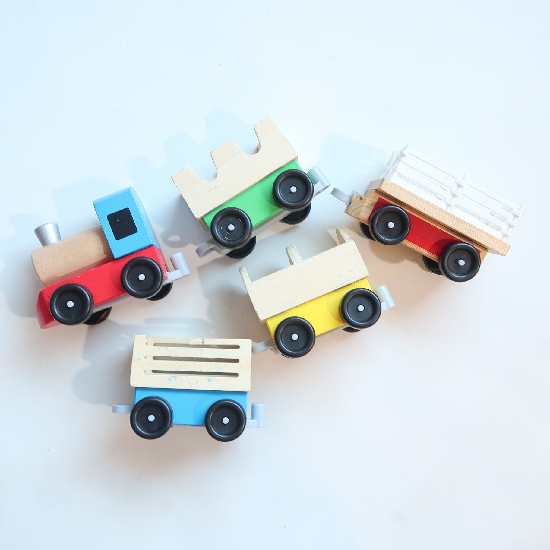 Melissa & Doug - Wooden Train Set *gently used