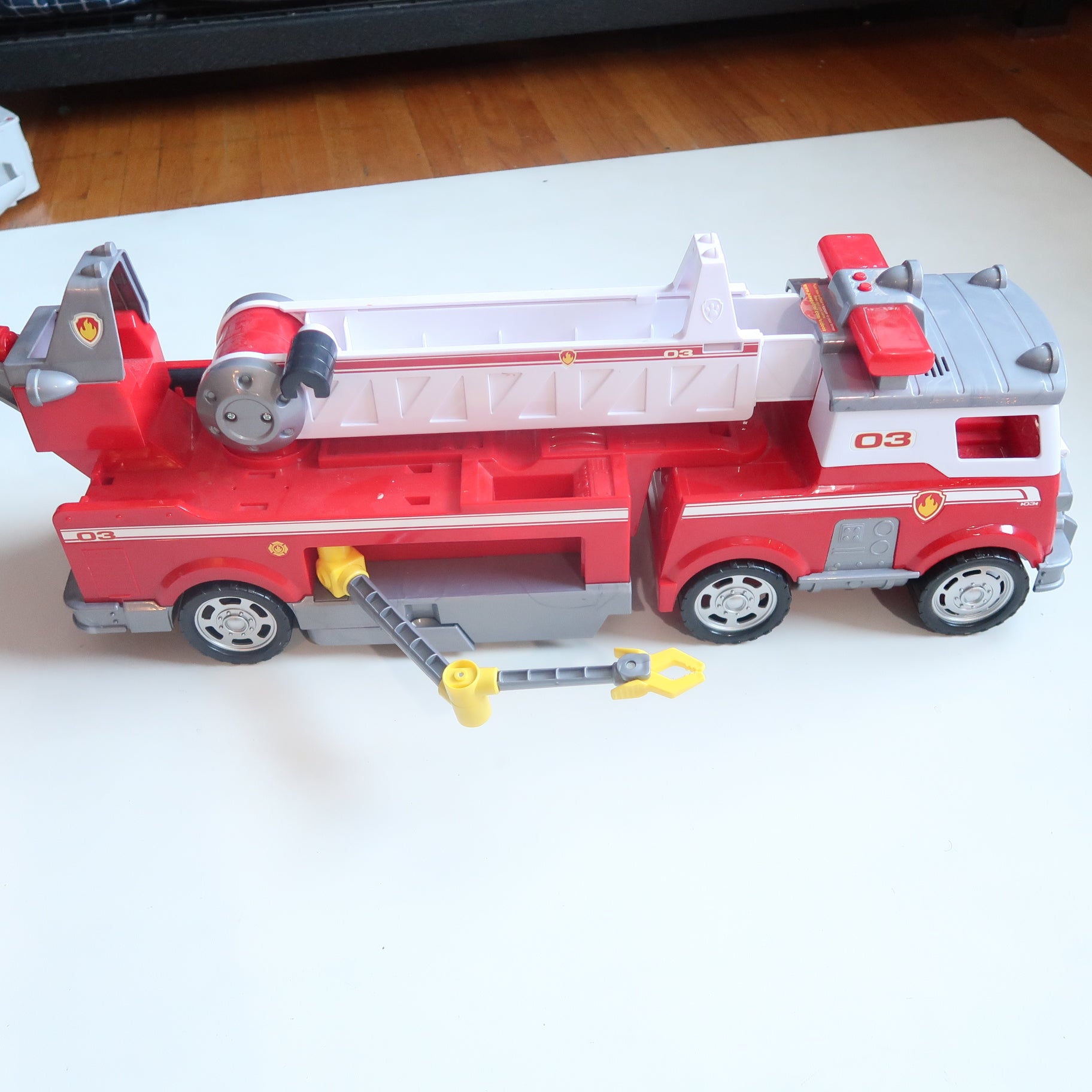 Large Marshall Fire Engine *will not ship