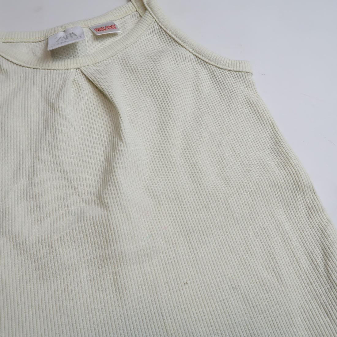 Zara - Tank (3/4Y) *faint mark