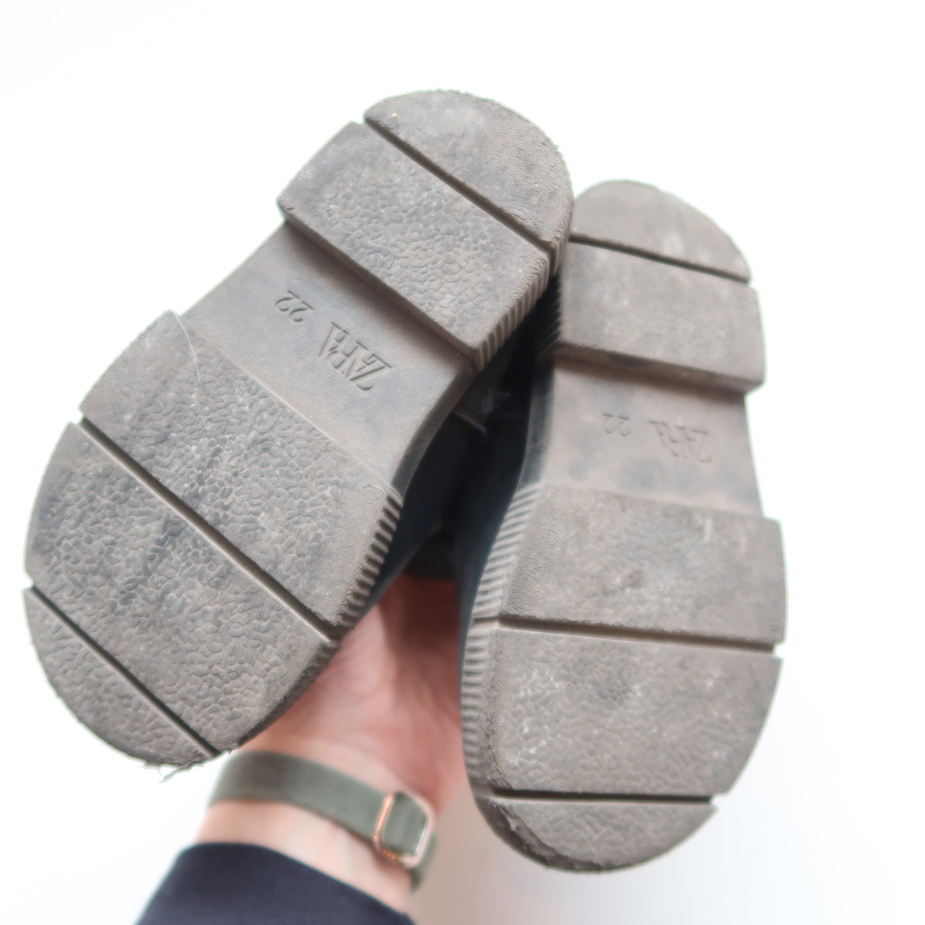 Zara - Boots (Shoes - 6/7) *gently used