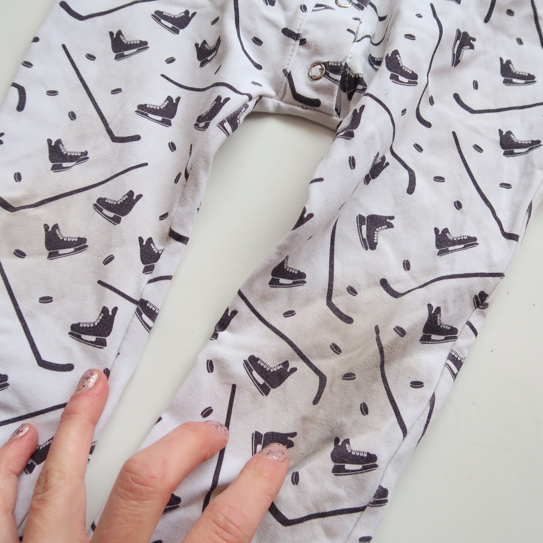 Olive & Harp - Romper (2T) *gently used - marking