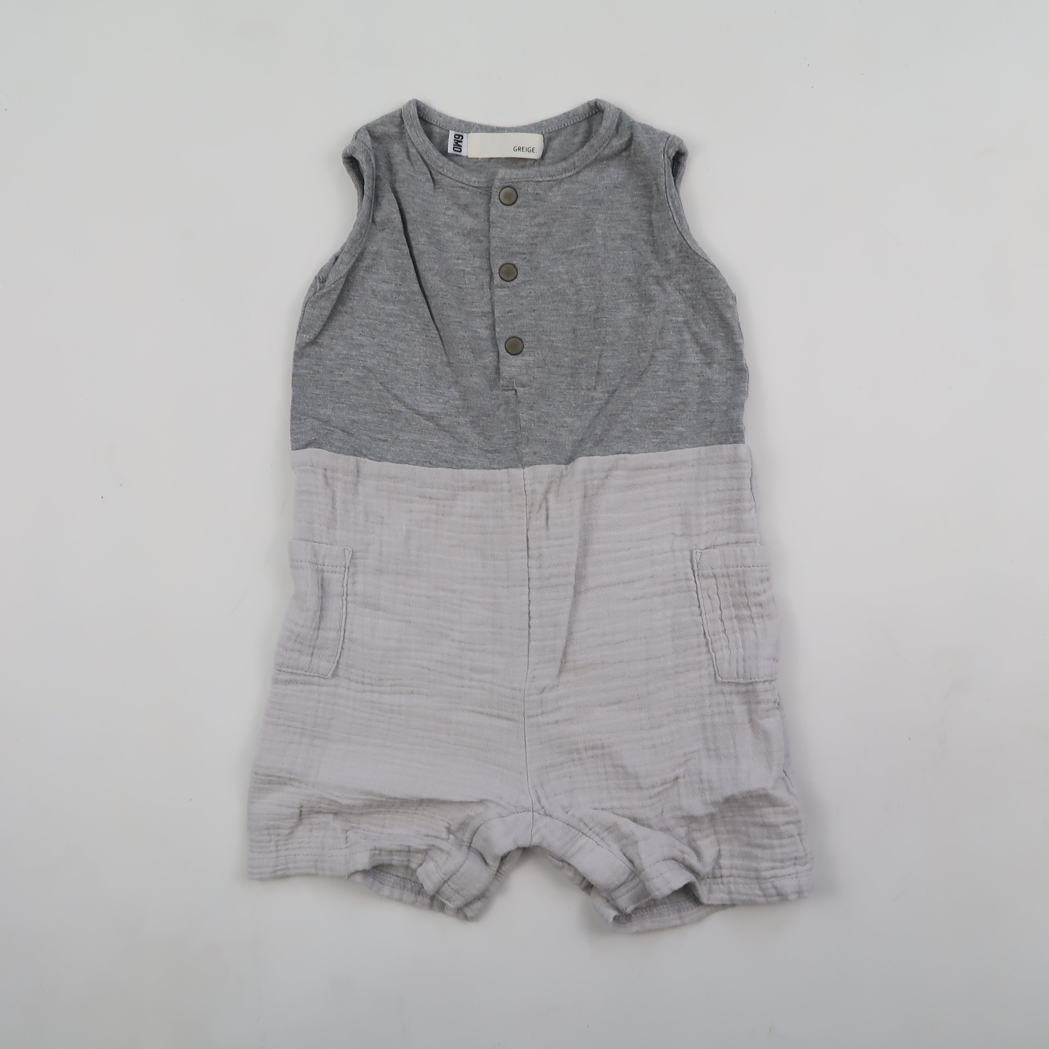 Greige - Romper (6M) *fits large