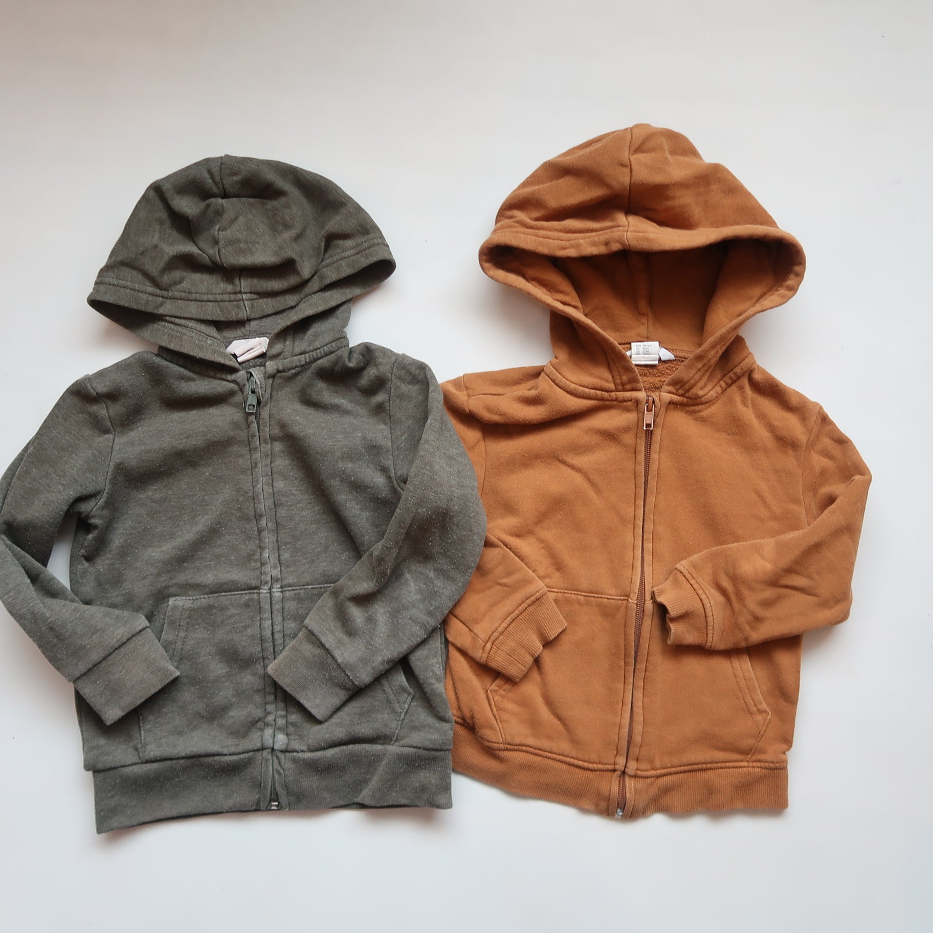 H&M - Hoodie (2-4Y) *playwear