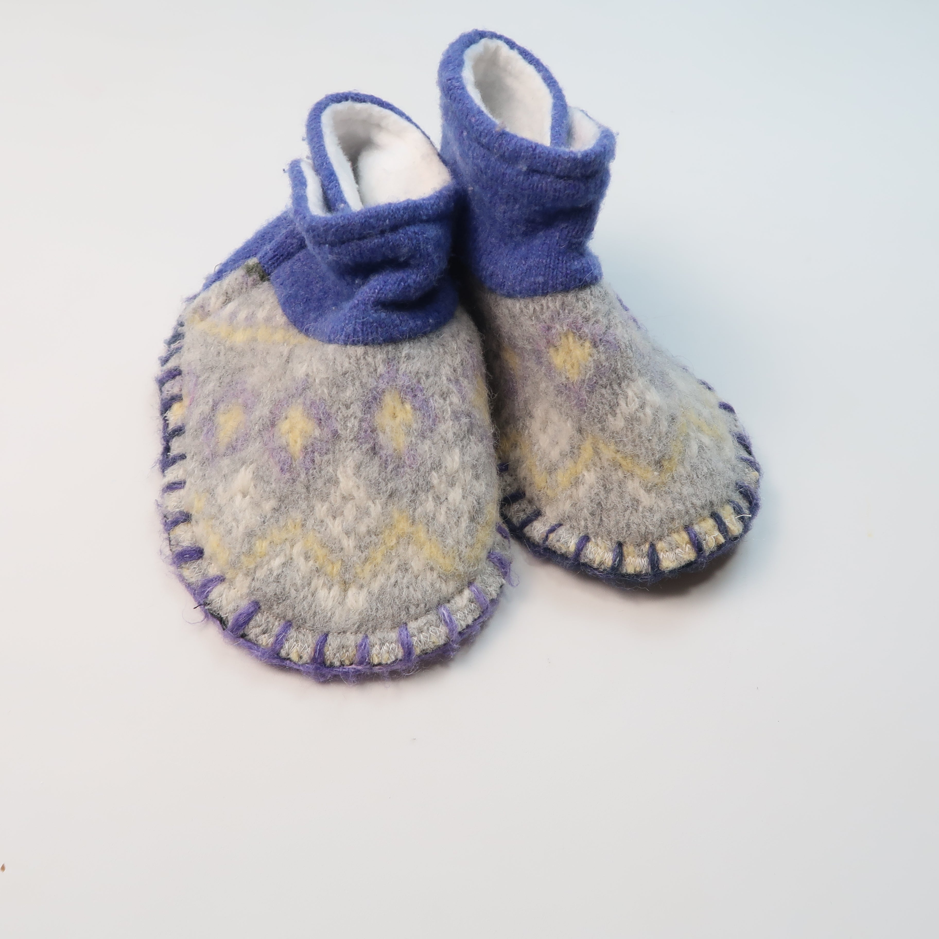 Unknown Brand - Slippers (Shoes - 7)