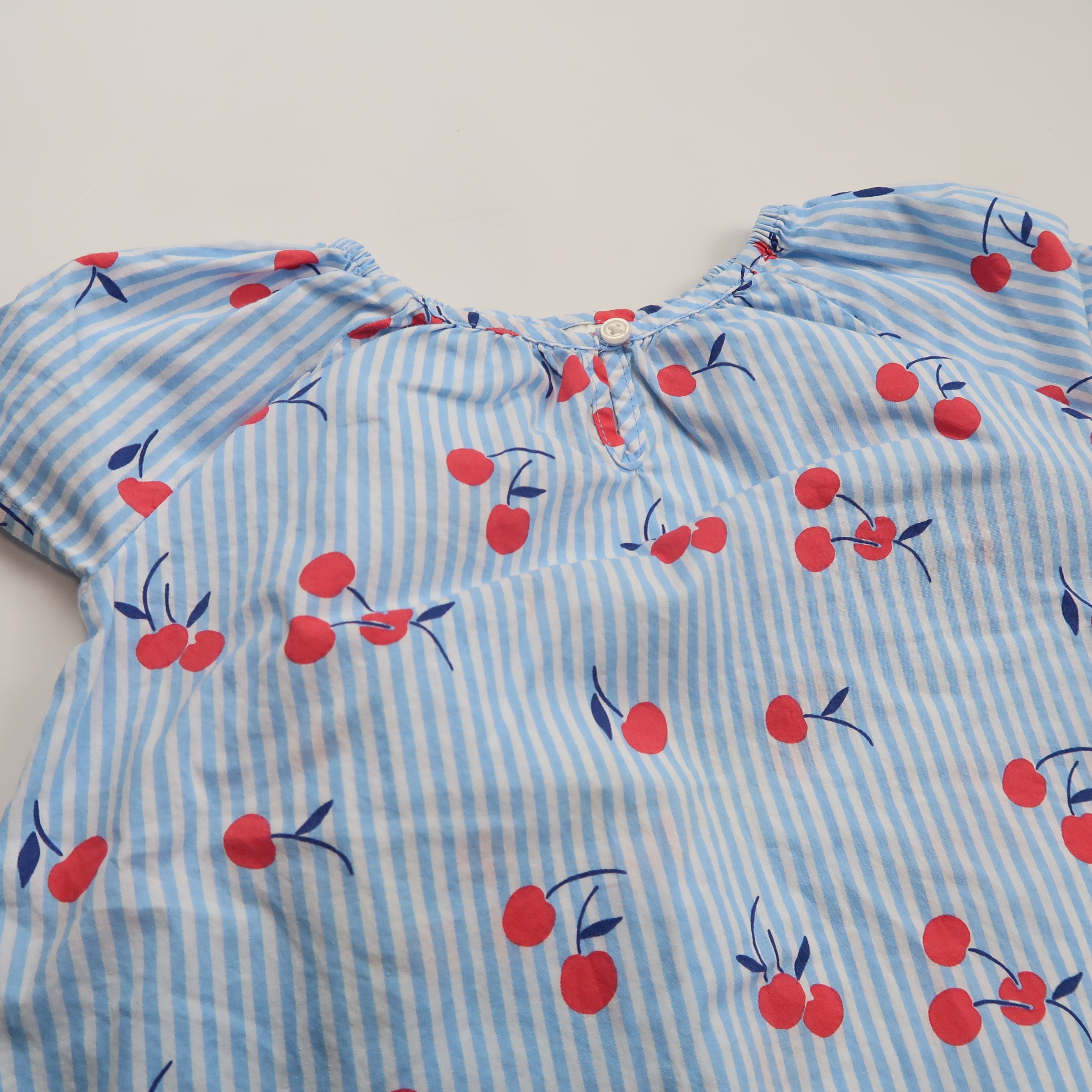 OshKosh - T-Shirt (4Y)
