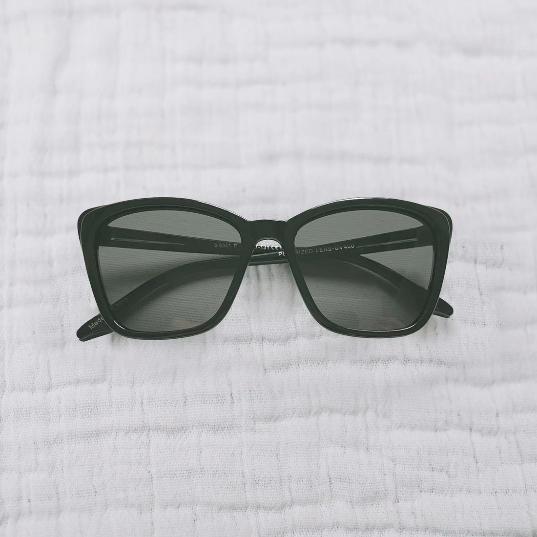 Honeysuckle Swim Co - Sunglasses (Retro Black) 3-6Y