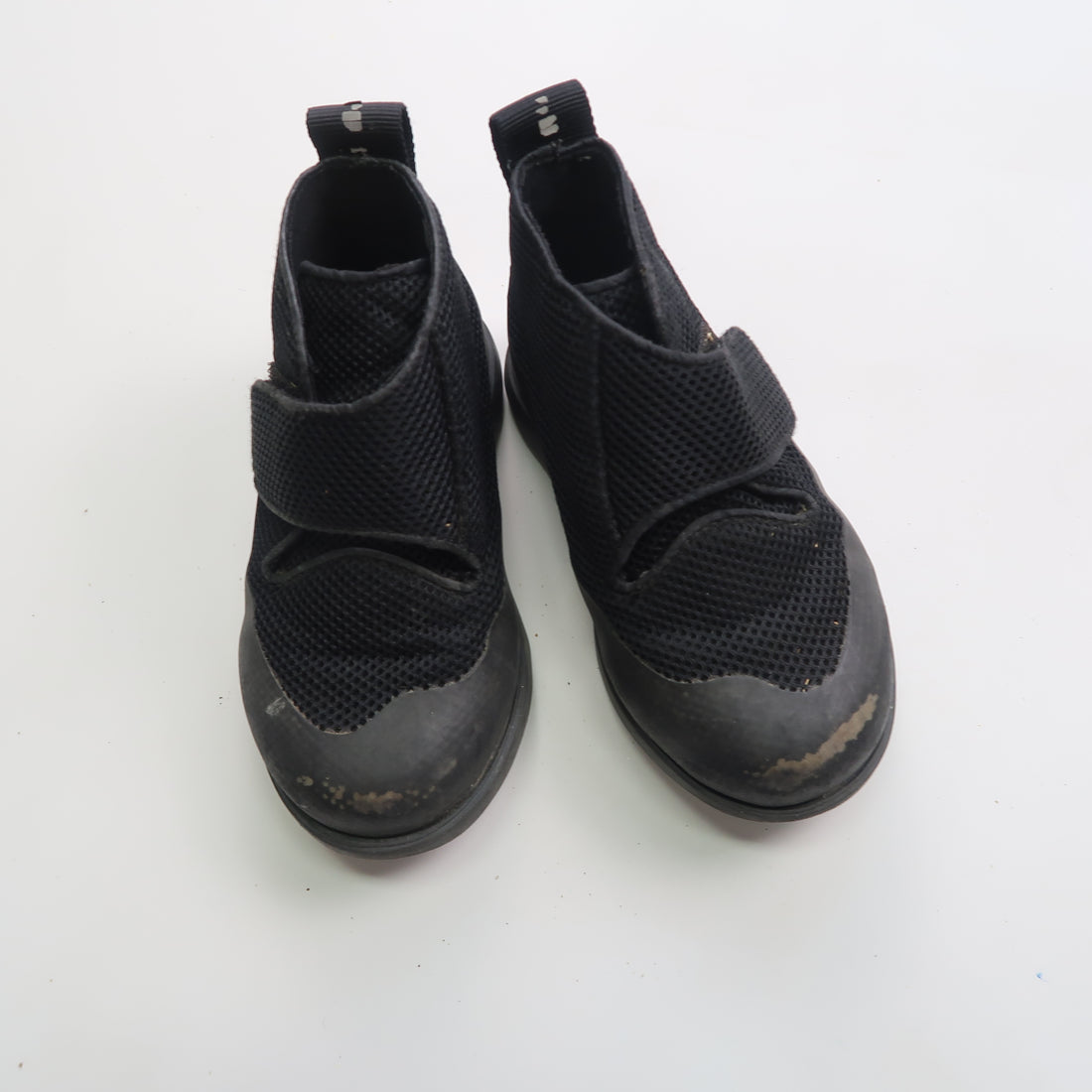 Native - Shoes (Shoes - 9) *gently used