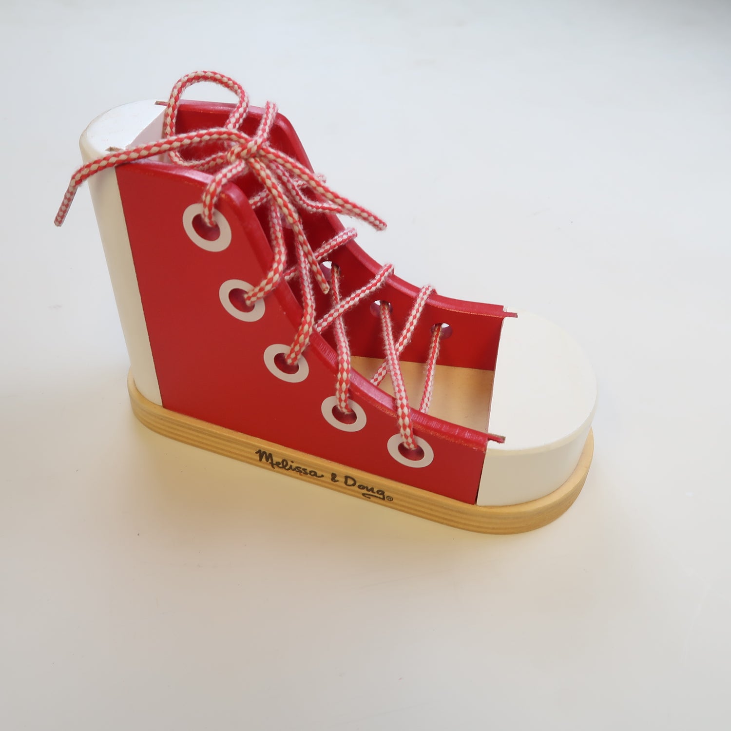 Melissa &amp; Doug - Lacing Shoe *no shipping