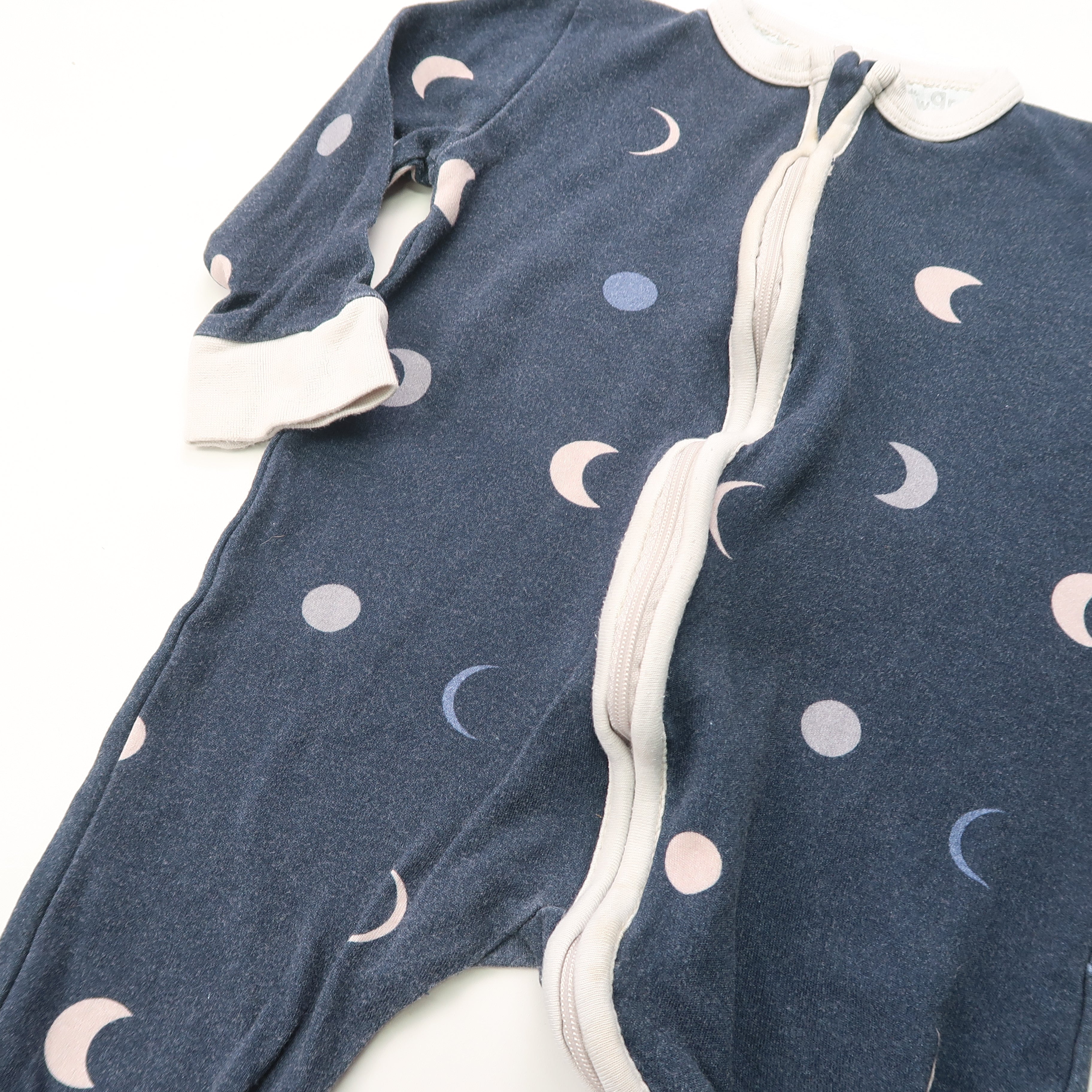 Grow Grows - Sleepwear (12-18M) *gently used