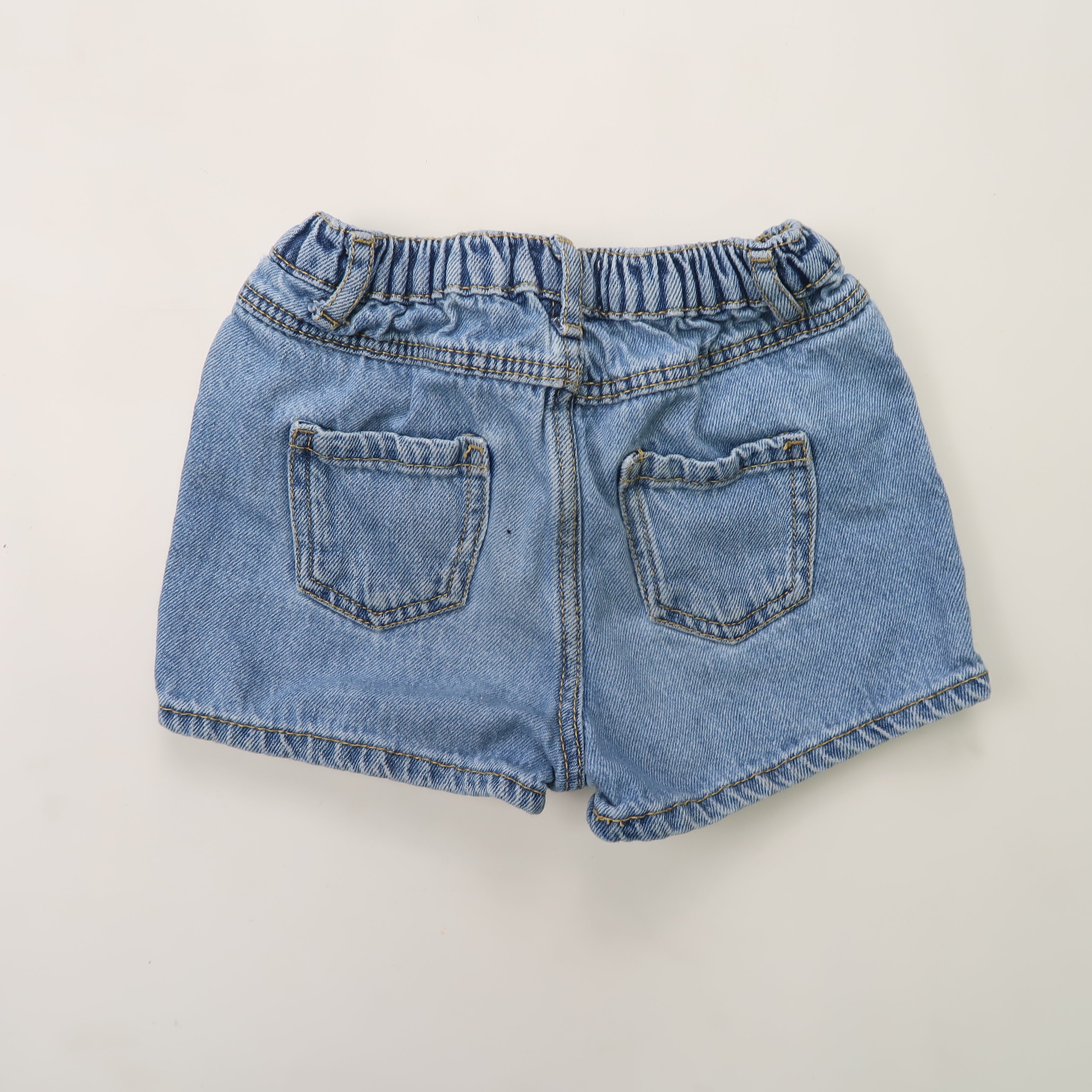 Zara - Shorts (2/3T)