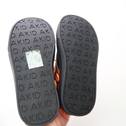 AKid - Shoes (Shoes - 7) *new in box