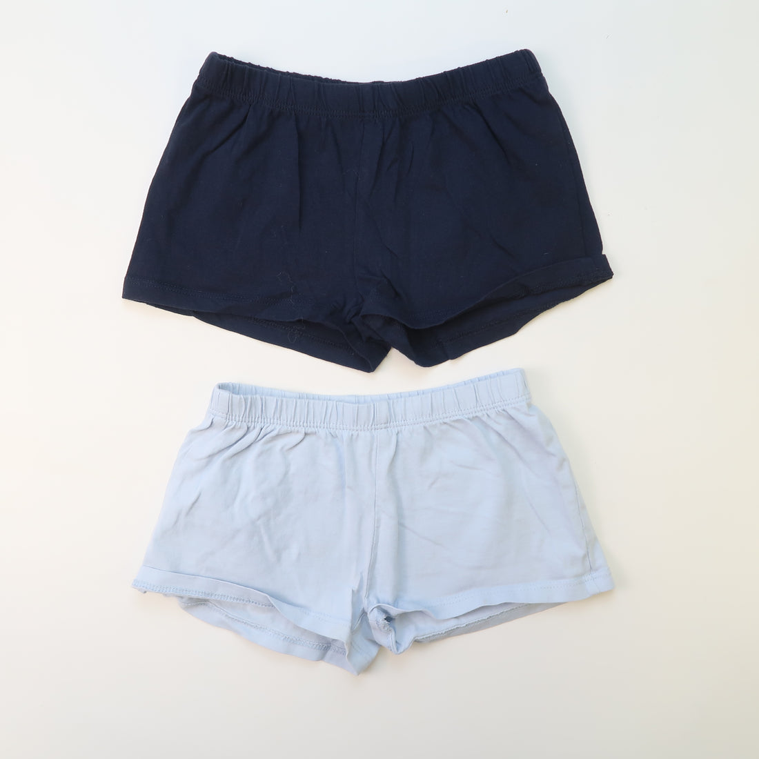 H&amp;M - Shorts (1.5-2T)