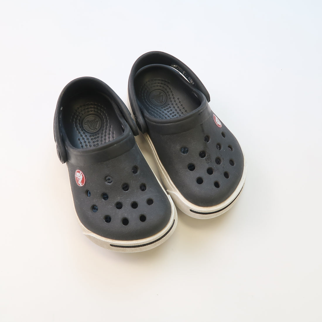 Crocs - Shoes (Shoes - 4/5)