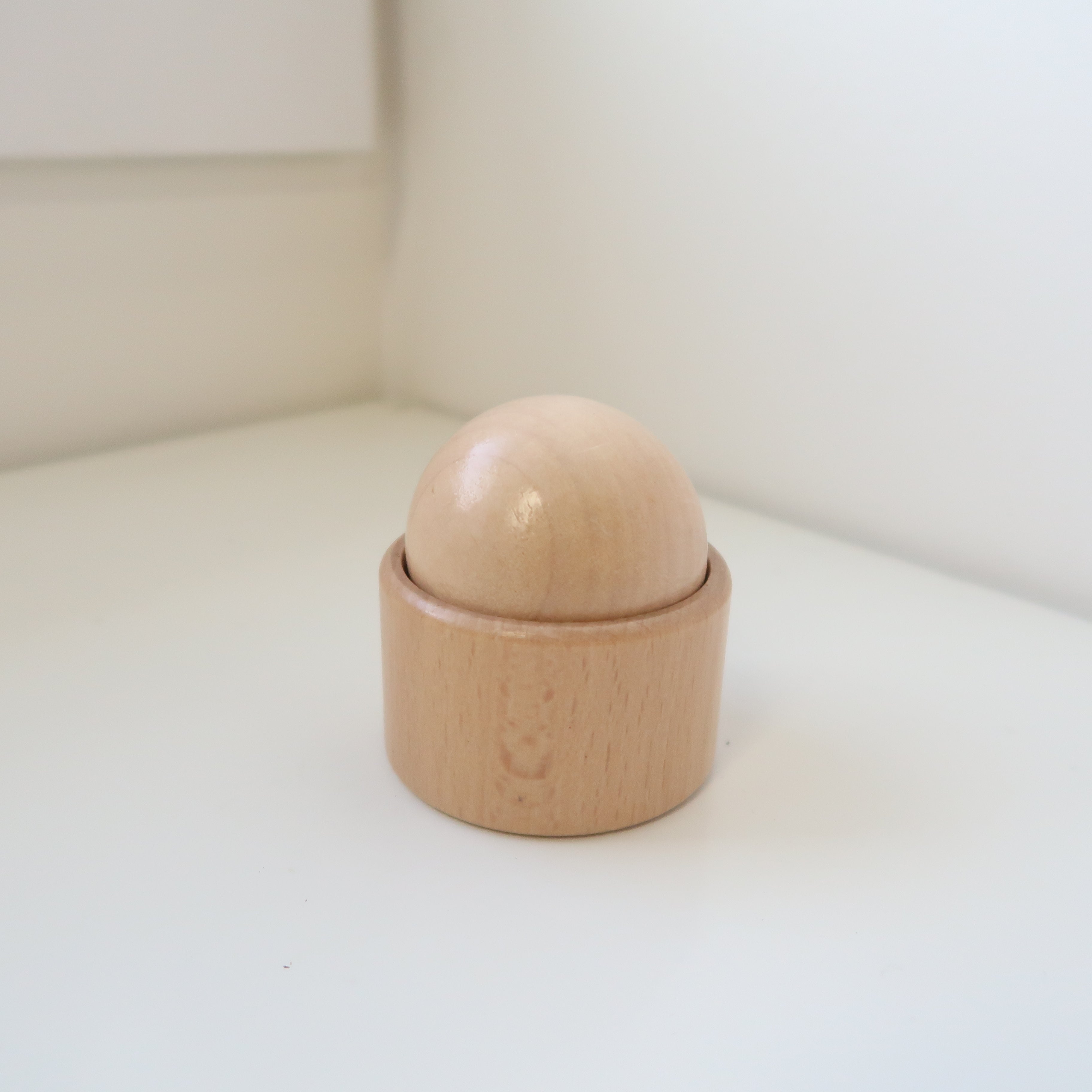 Lovevery - Wooden Ball and Cup