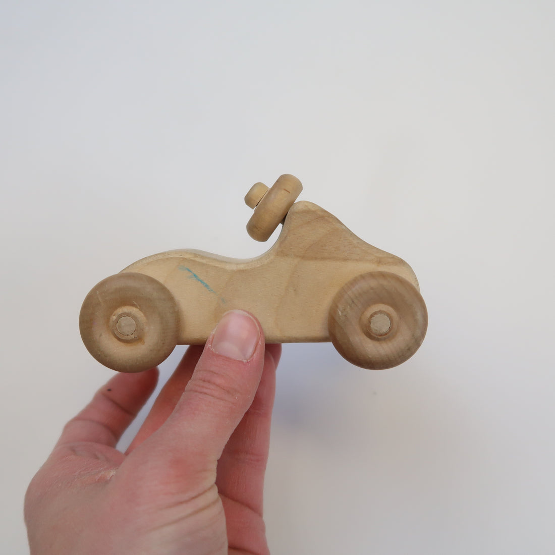 Unknown Brand - Small Wooden Car