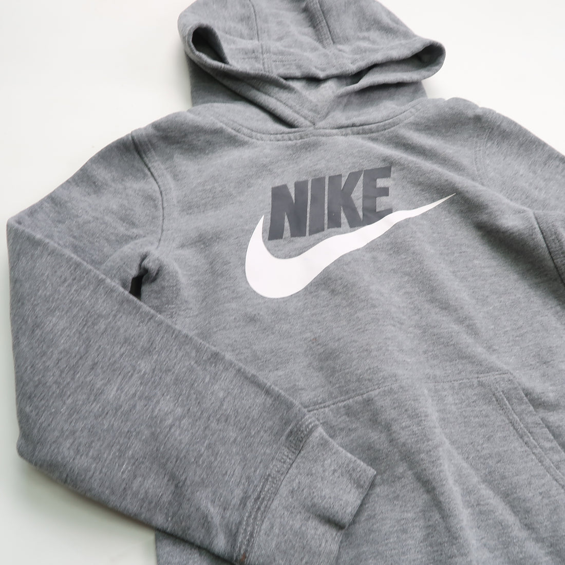 Nike - Hoodie (6/7Y)