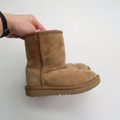 Ugg - Boots (Shoes - 9)