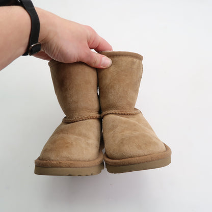 Ugg - Boots (Shoes - 9)