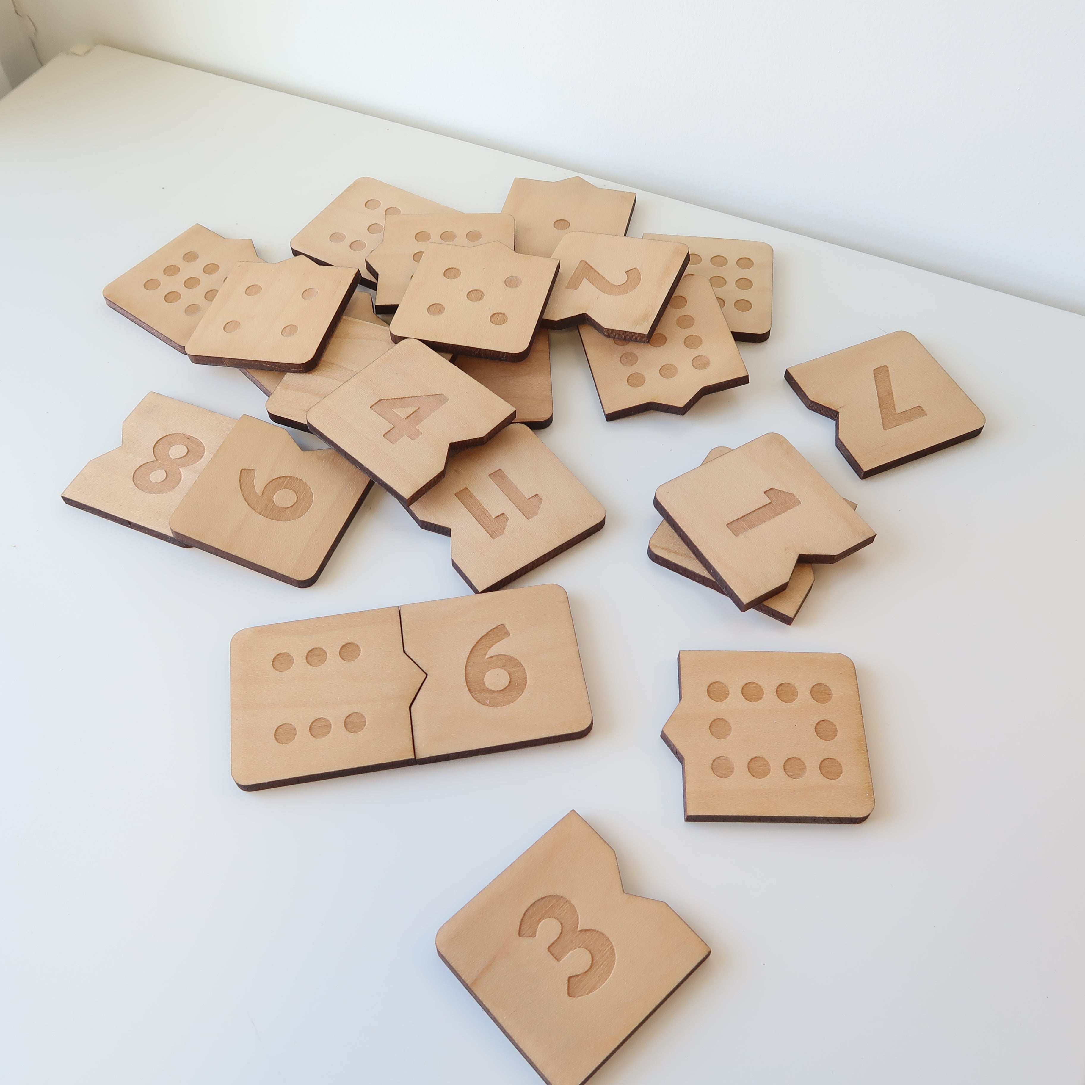 Gladfolk - Wooden Number Puzzle &amp; Matching Game
