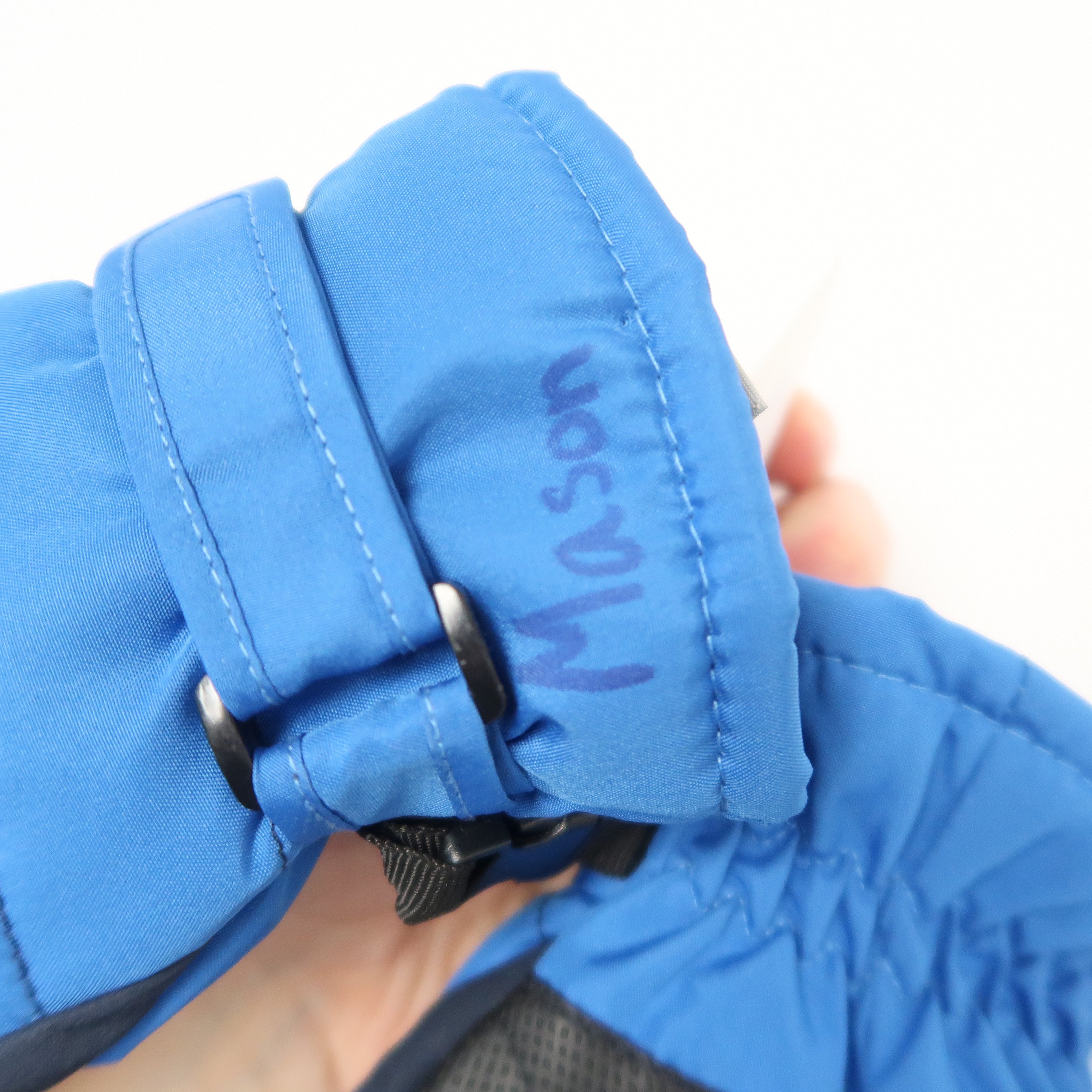Unknown Brand - Gloves (3-5Y) *name on exterior