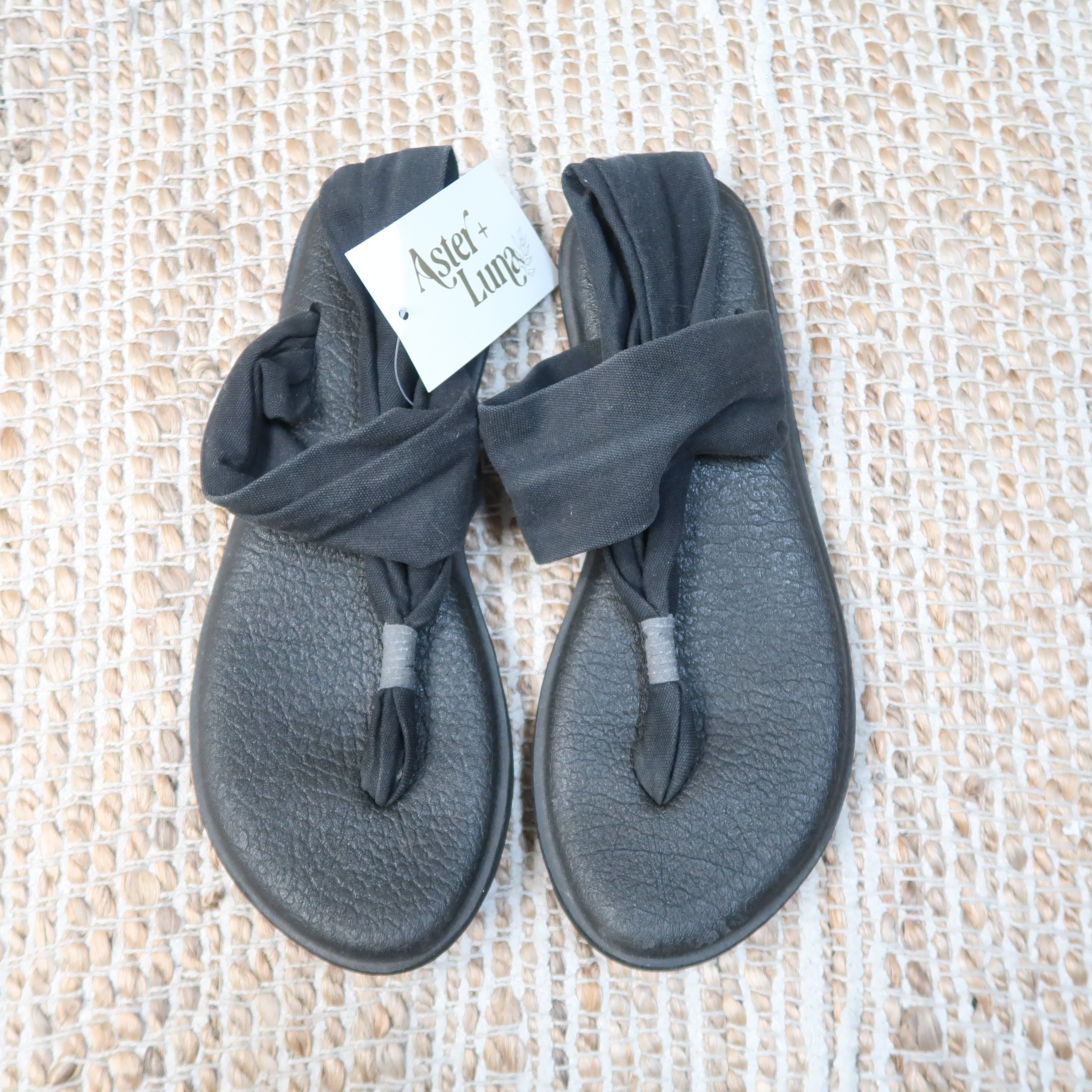 Sanuk - Sandals (Women&