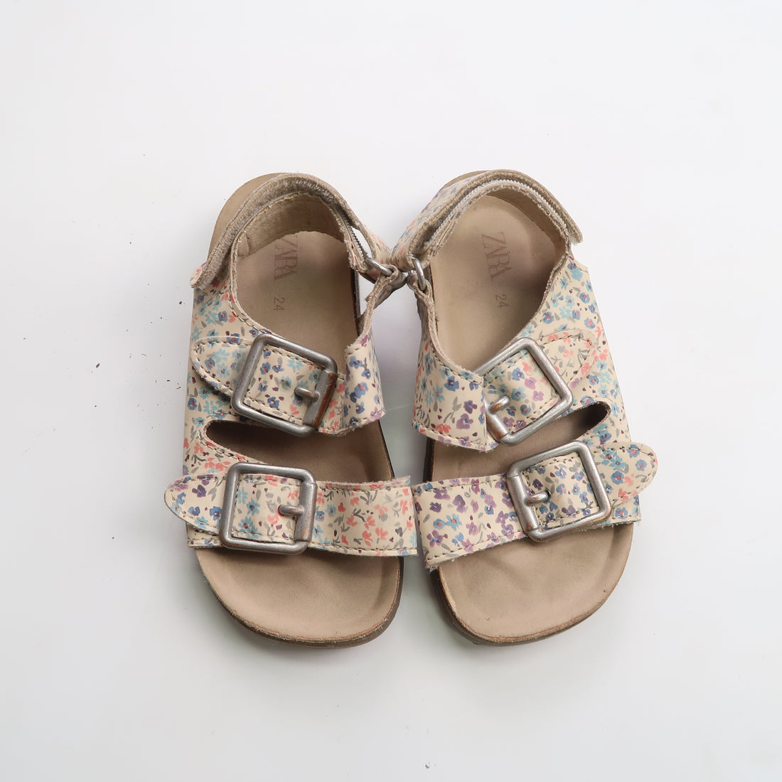 Zara - Sandals (Shoes - 6/7)