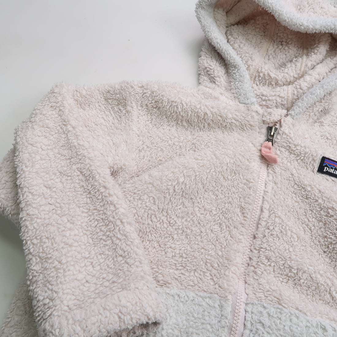 Patagonia - Hoodie (3T) *gently used