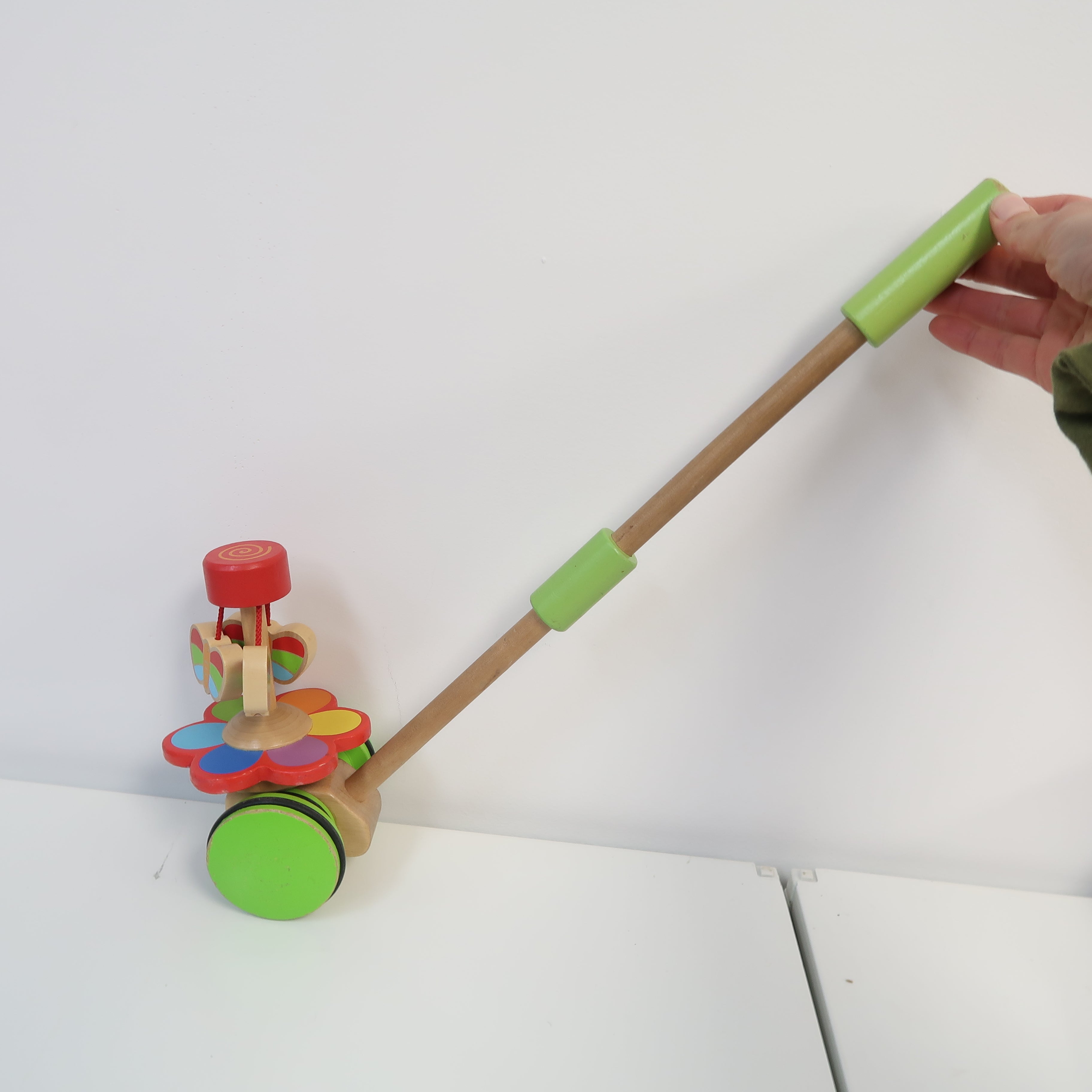 Hape - Push Toy