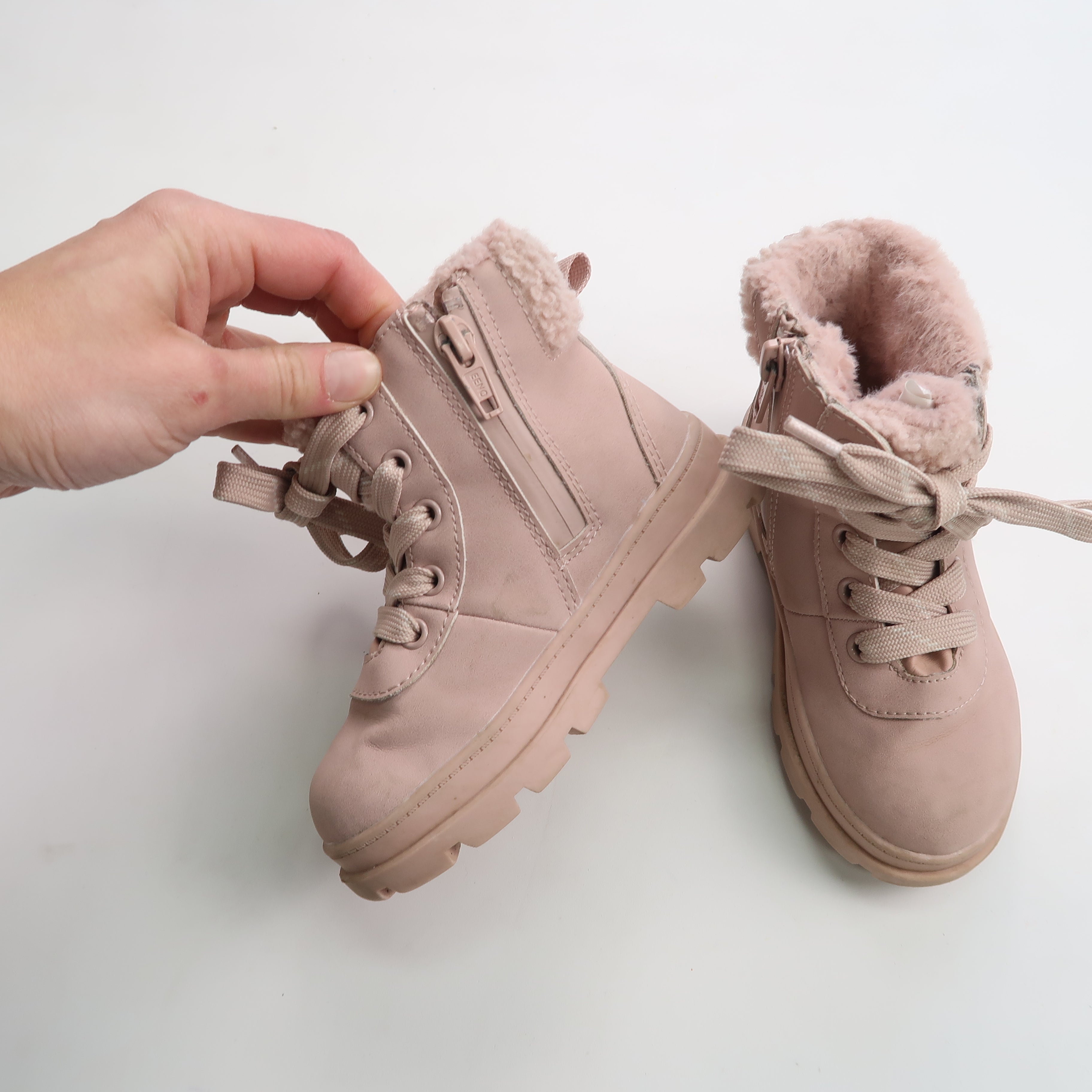 H&amp;M - Boots (Shoes - 7.5)