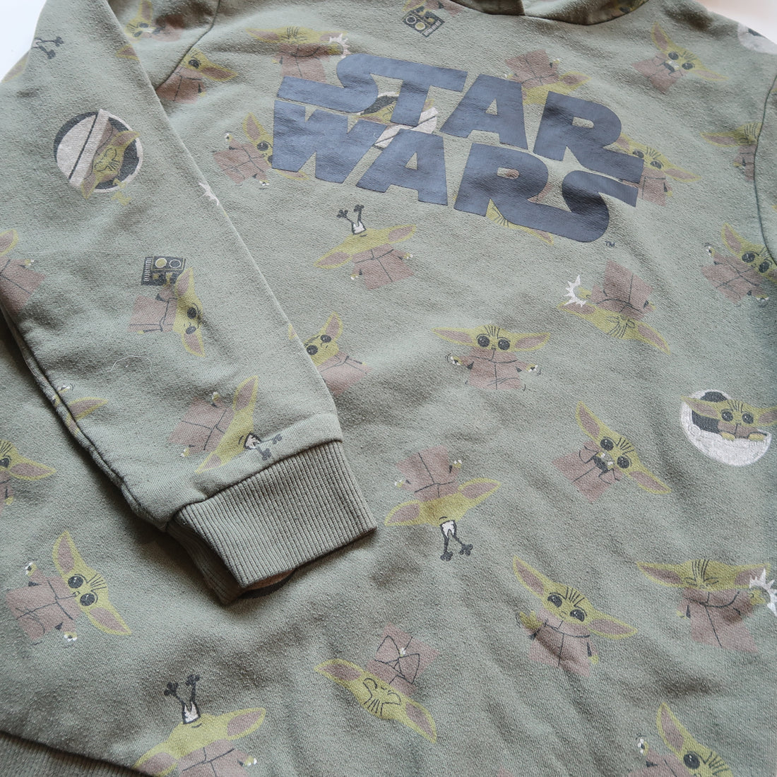 Star Wars - Hoodie (8/10Y) *gently used
