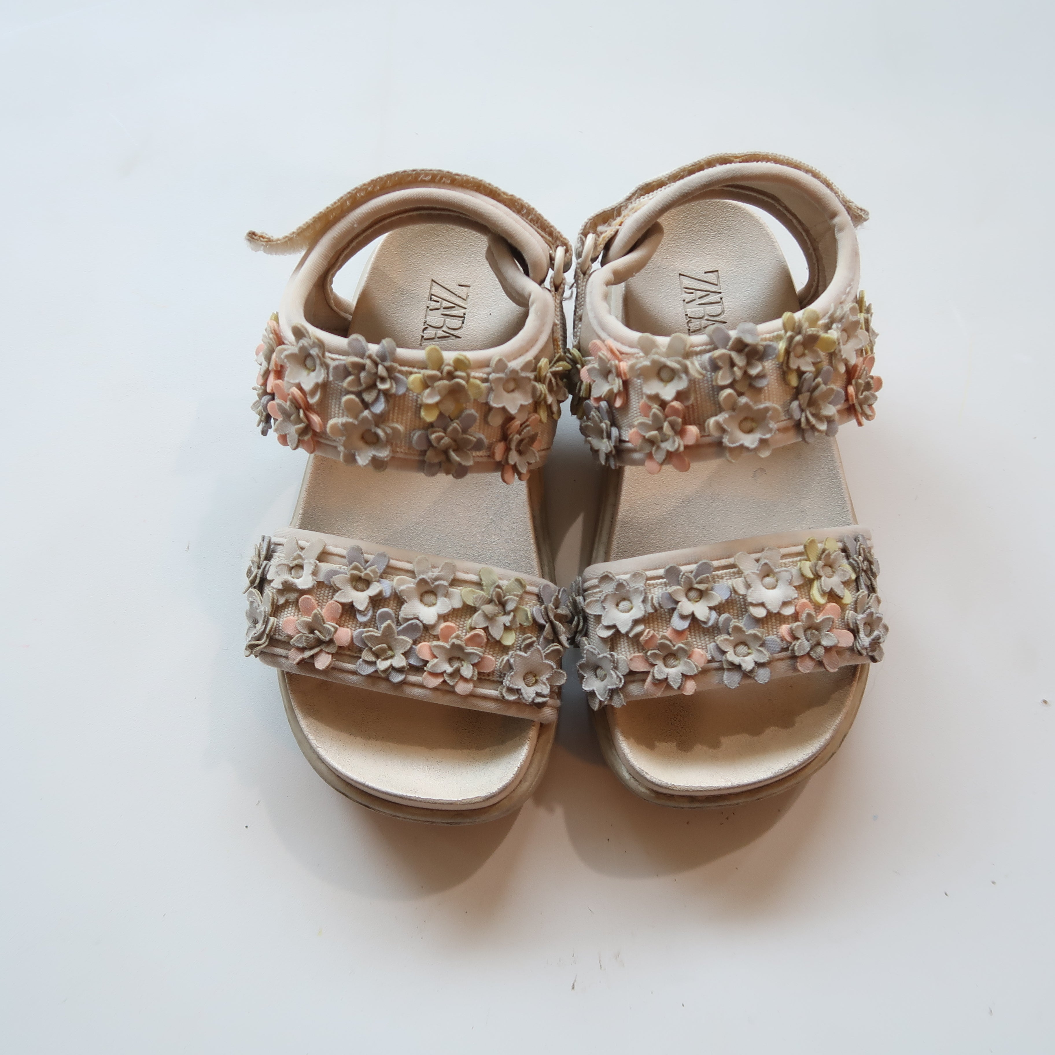 Zara - Sandals (Shoes - 8) *gently used