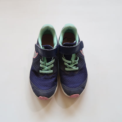 Nike - Shoes (Shoes - 12)