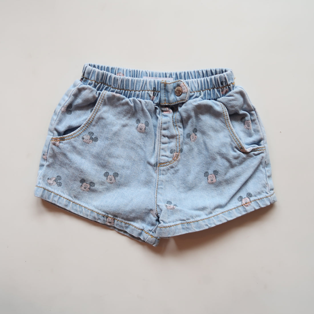 Zara - Shorts (3/4Y)