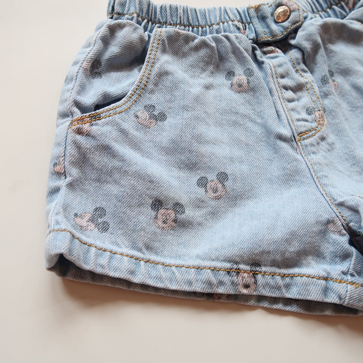 Zara - Shorts (3/4Y)
