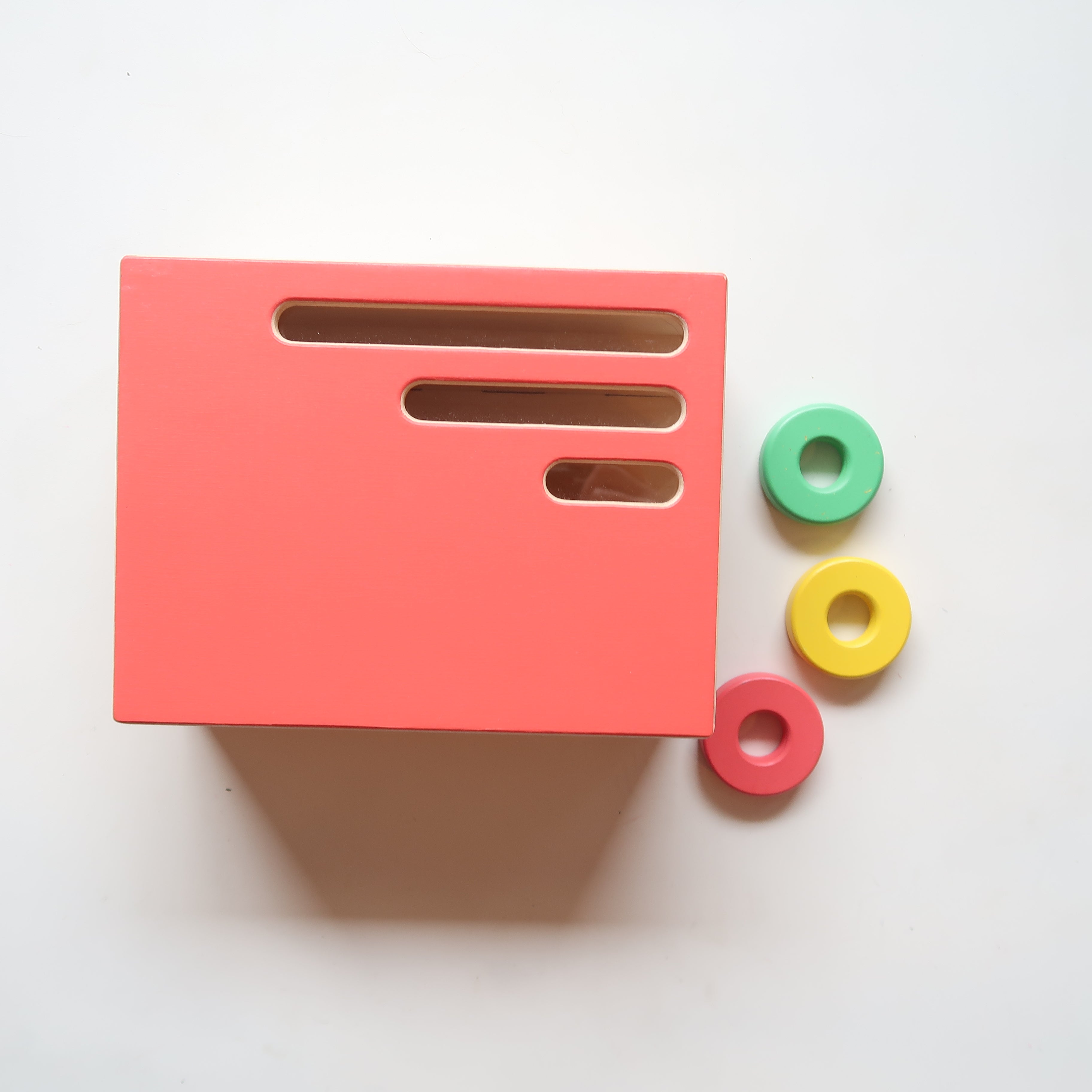 Lovevery - Flexible Wooden Ring Stacker &amp; Disc Drop