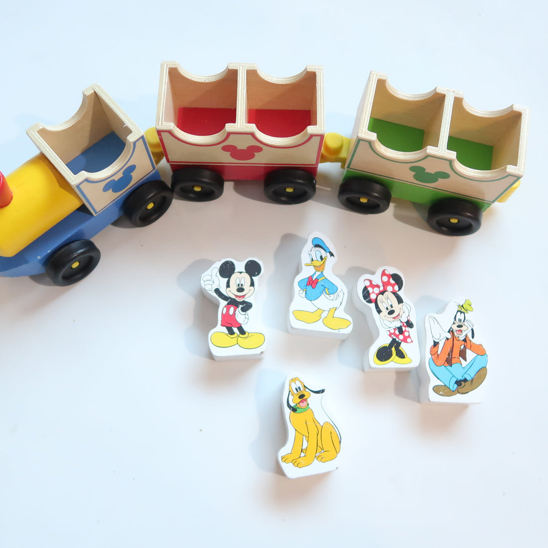 Melissa &amp; Doug - Mickey Train Set