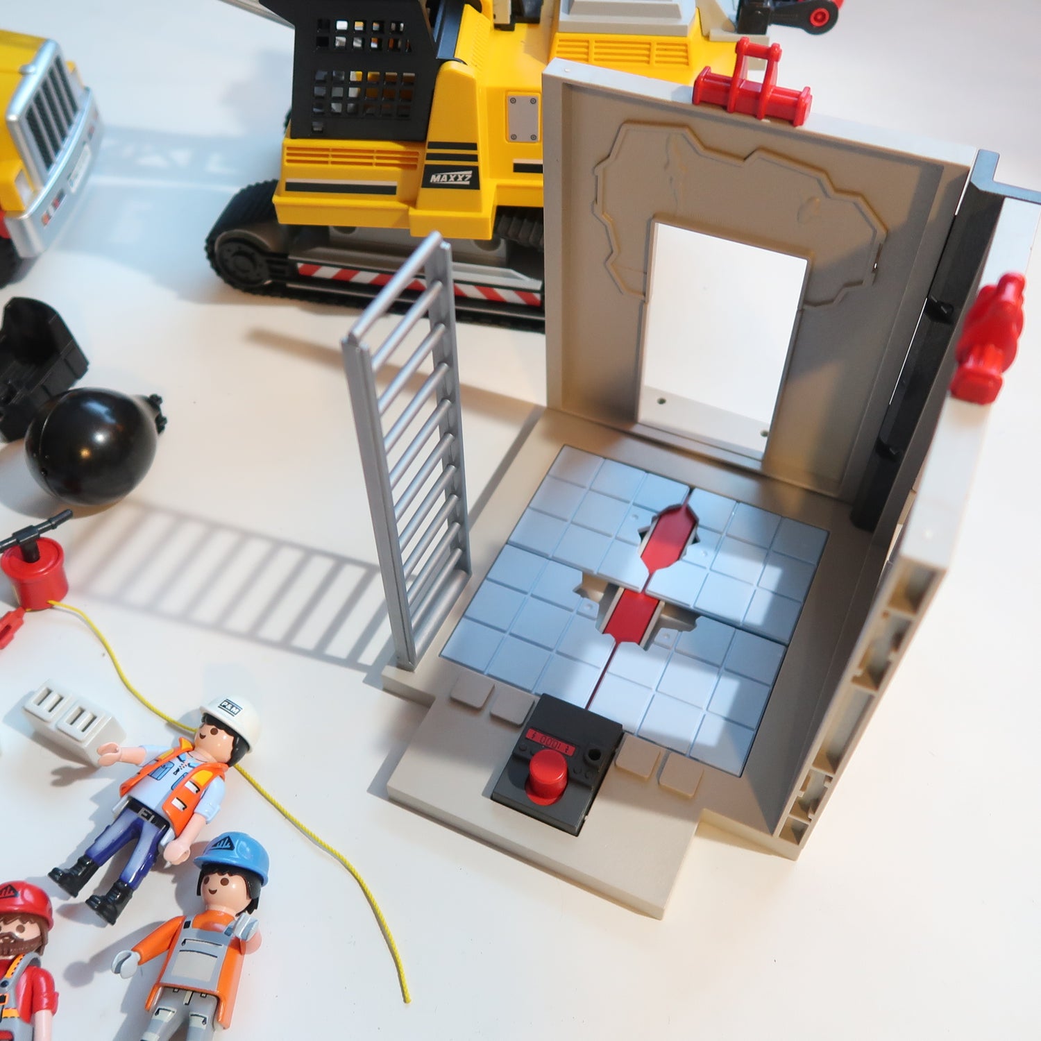 Playmobil Construction Set *will not ship