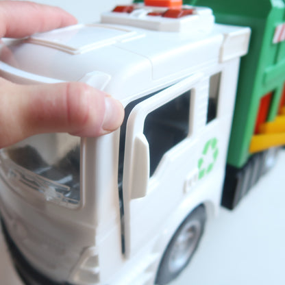 Toys R Us Garbage Truck *no shipping - gently used