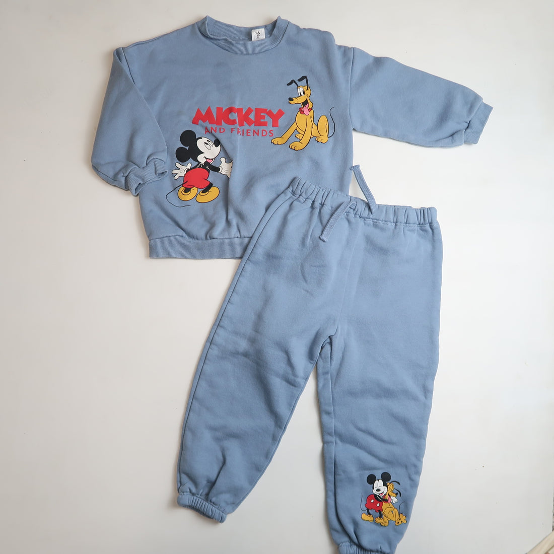 H&amp;M - Set (2-3Y) *mark on sweatshirt