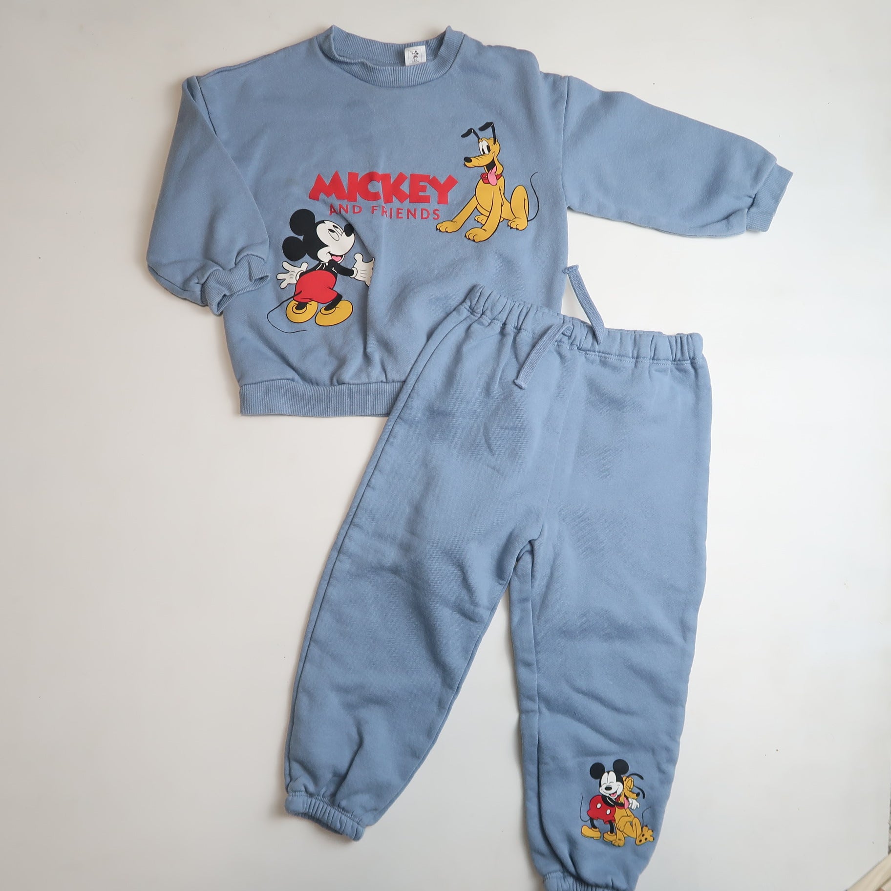 H&amp;M - Set (2-3Y) *mark on sweatshirt