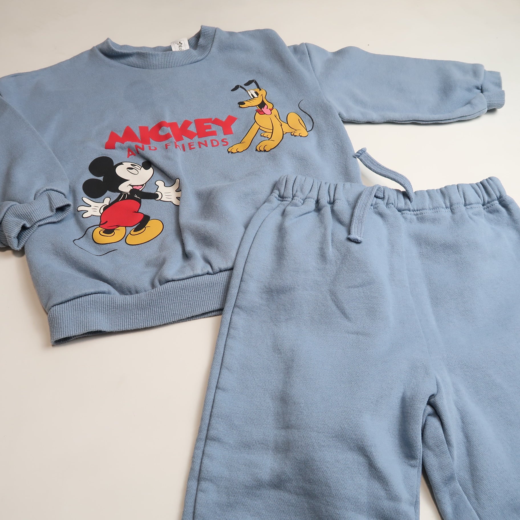 H&amp;M - Set (2-3Y) *mark on sweatshirt